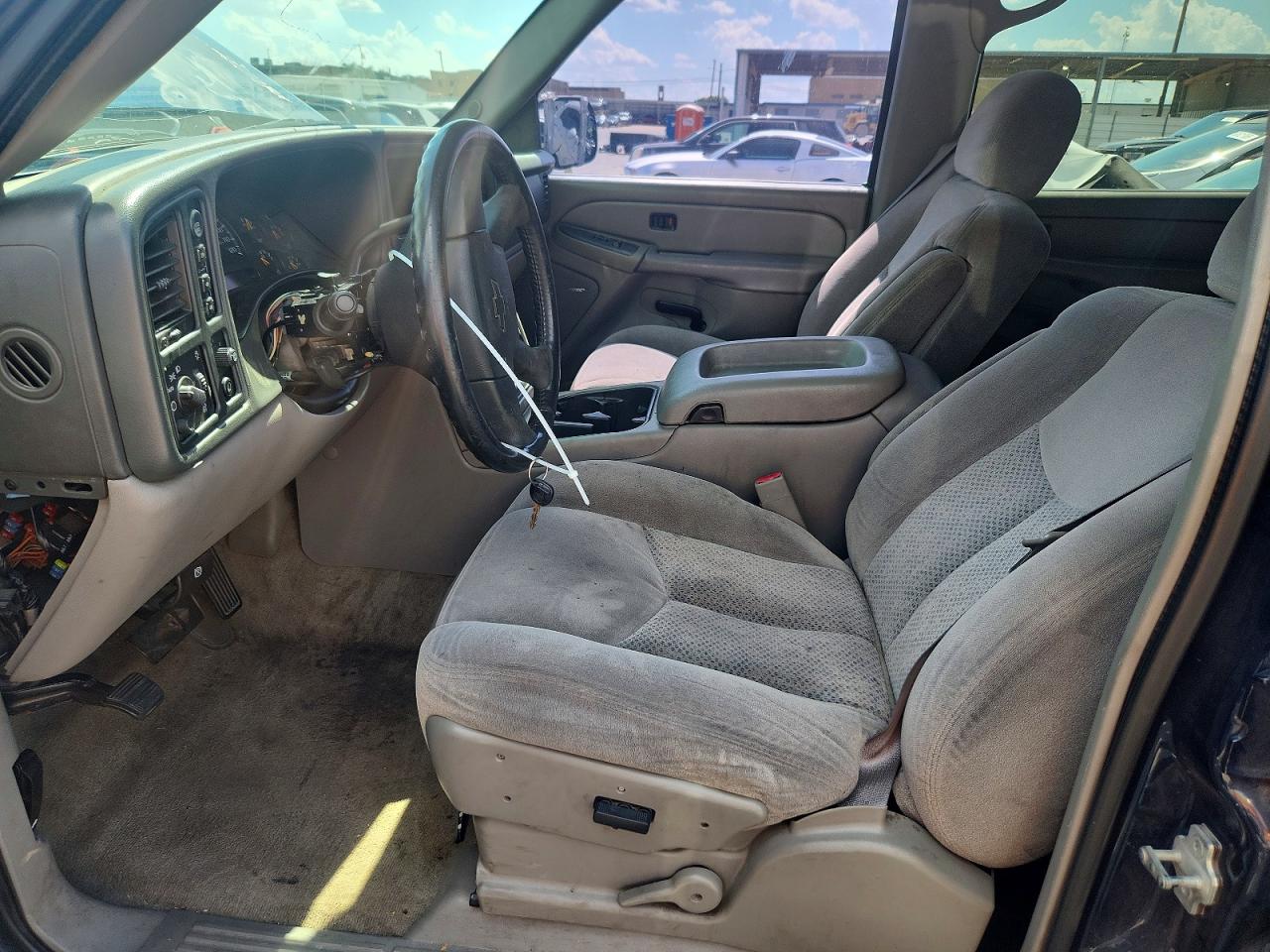 2005 Chevrolet Tahoe K1500 Blue vin: 1GNEK13T85J226520