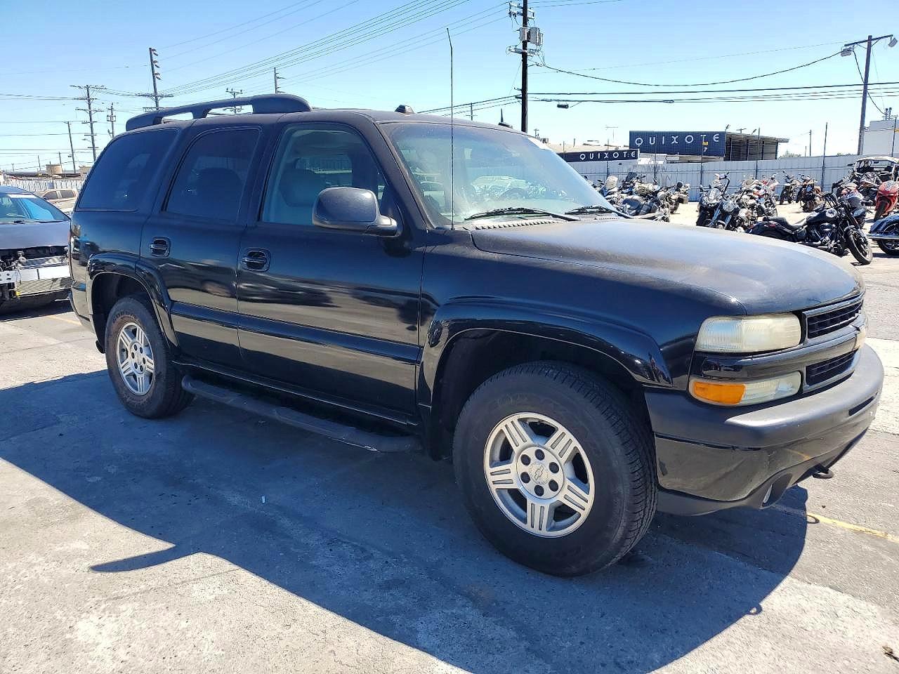 2005 Chevrolet Tahoe K1500 Black vin: 1GNEK13T85R251659