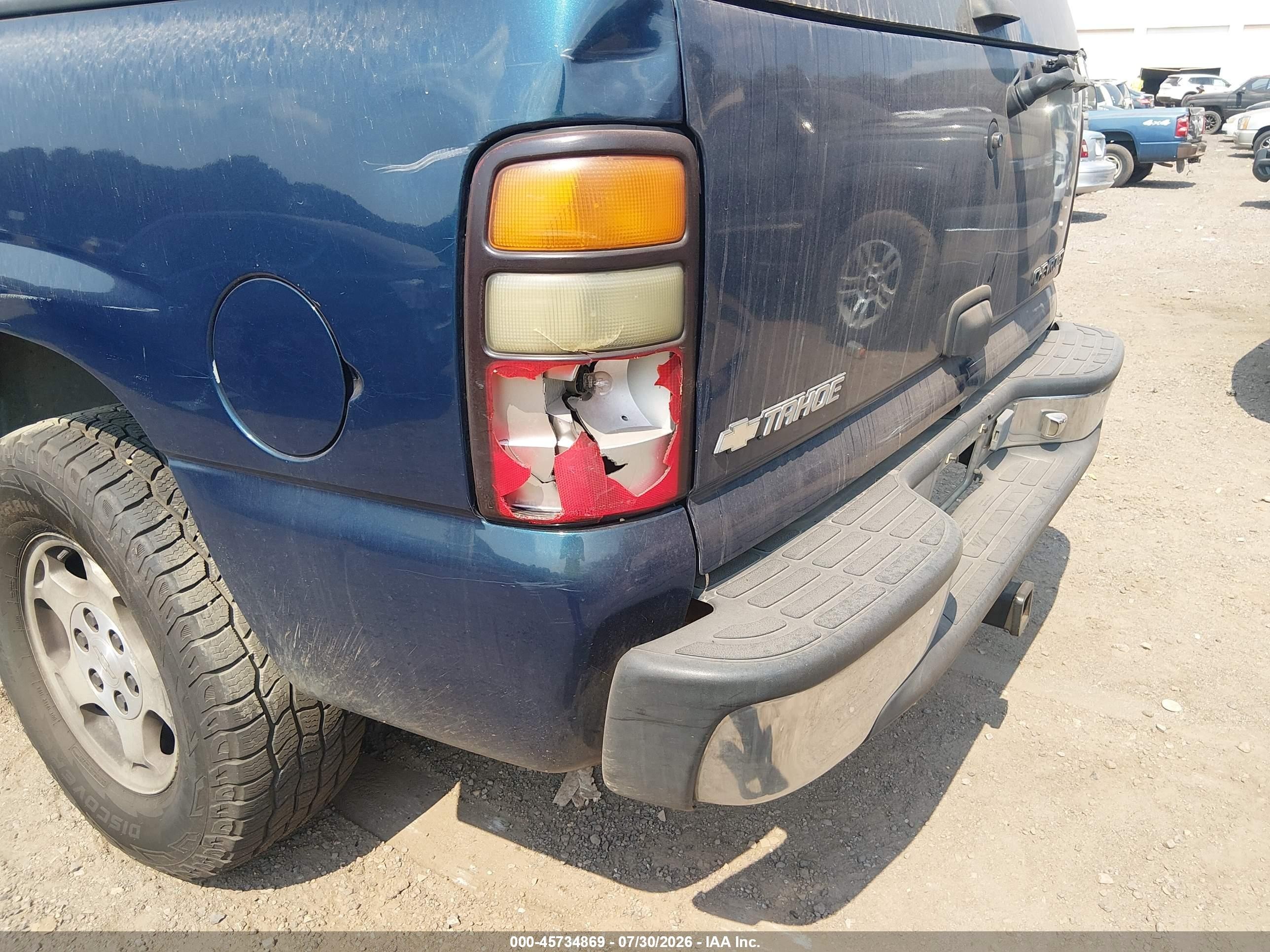 2005 Chevrolet Tahoe Ls Blue vin: 1GNEK13T85R267358