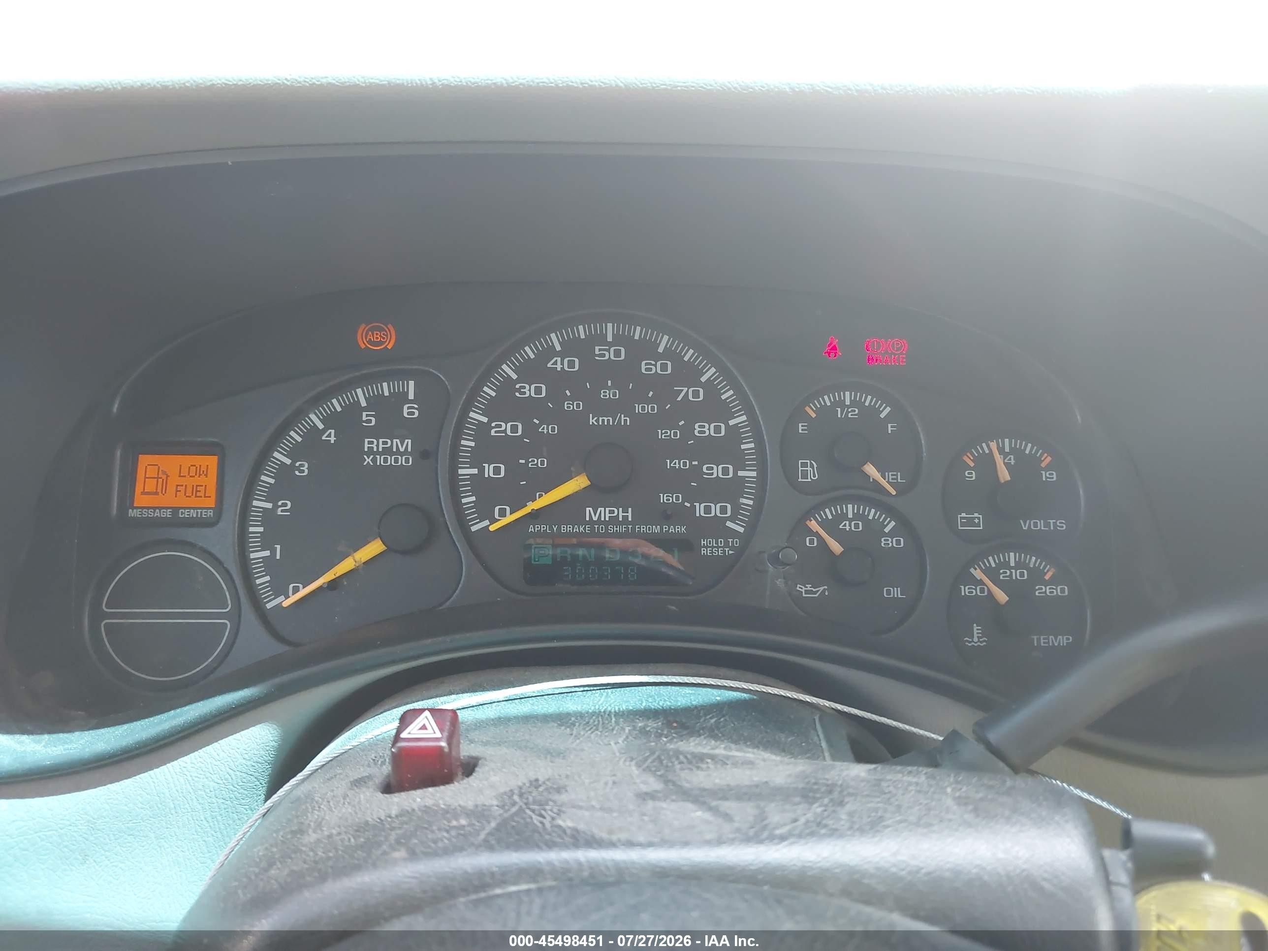 2000 Chevrolet Tahoe All New Lt Gray vin: 1GNEK13T8YJ100369