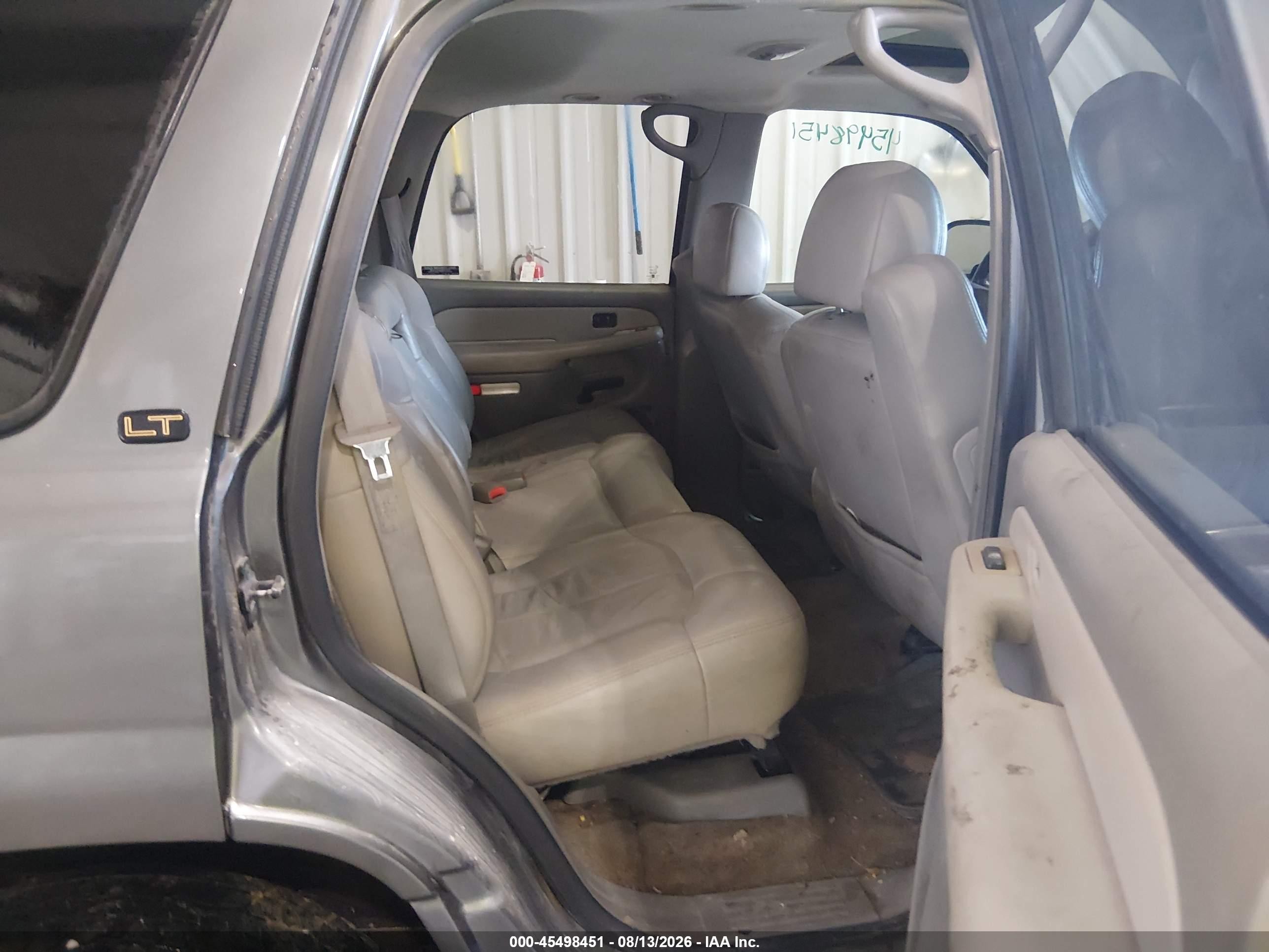 2000 Chevrolet Tahoe All New Lt Gray vin: 1GNEK13T8YJ100369