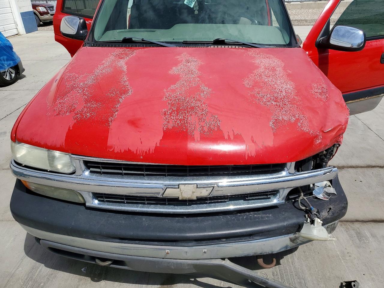2001 Chevrolet Tahoe K1500 Red vin: 1GNEK13T91J209686