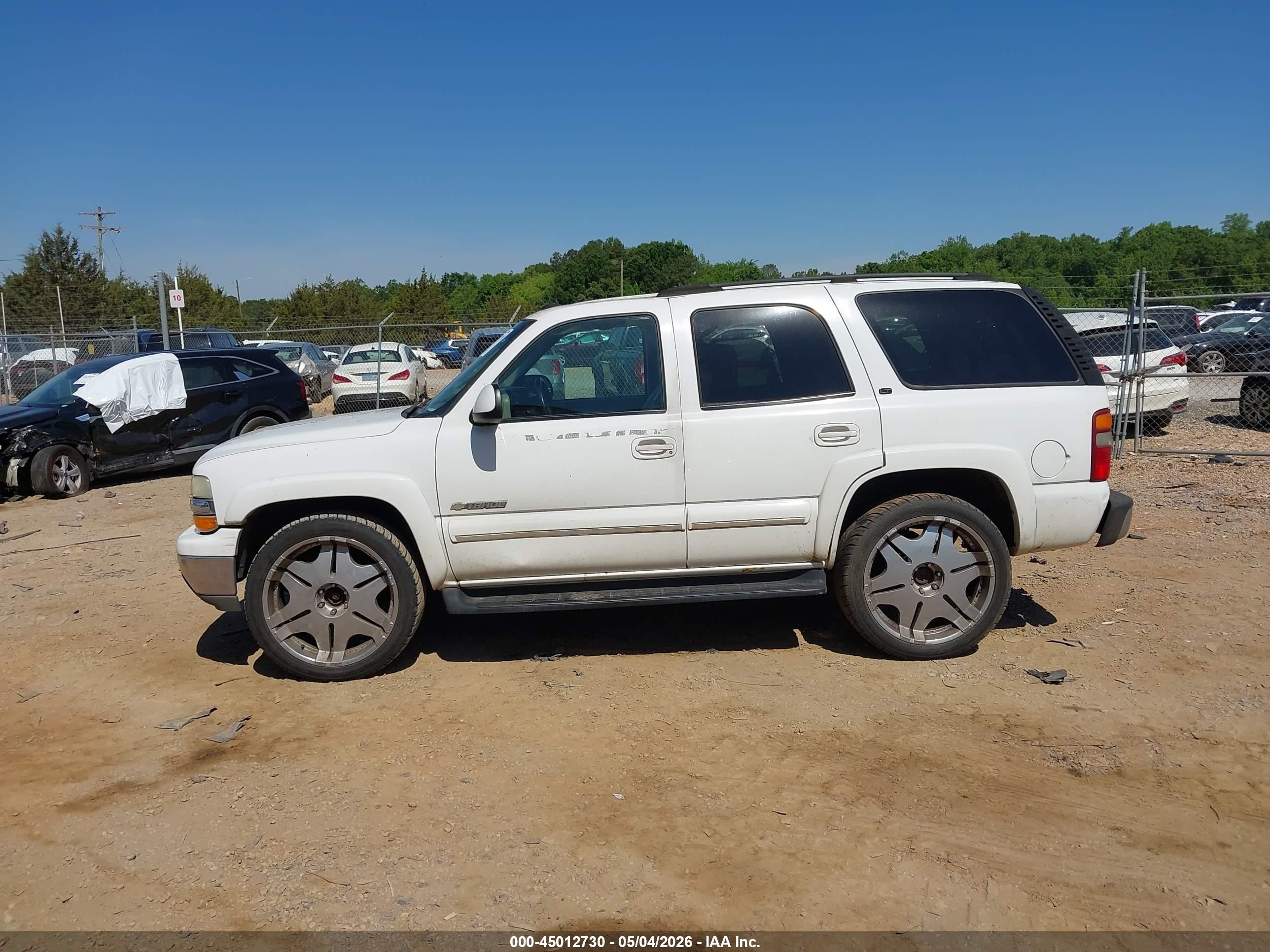 2003 Chevrolet Tahoe Lt White vin: 1GNEK13T93J240293