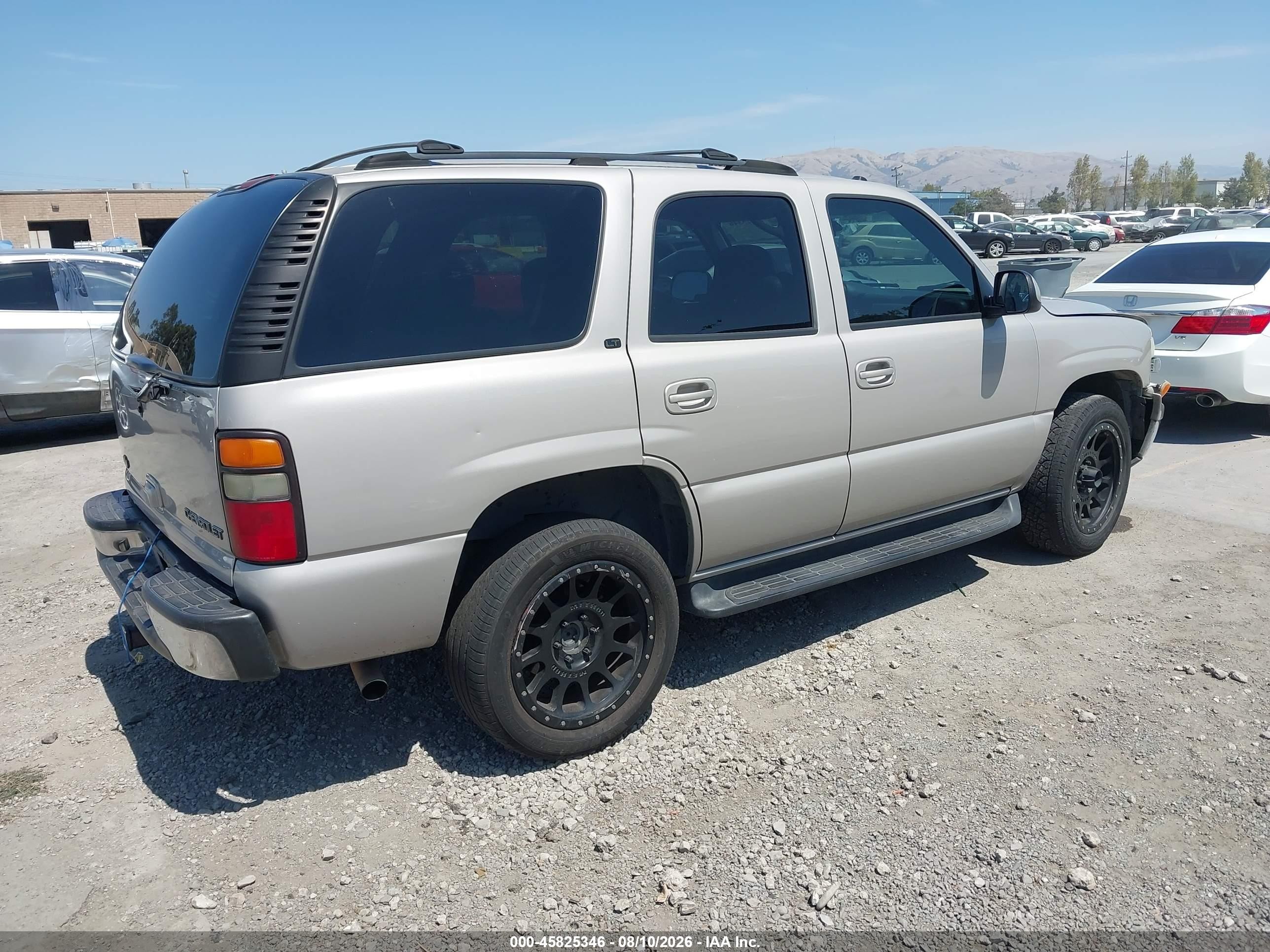 2004 Chevrolet Tahoe Lt Желто-коричневый vin: 1GNEK13T94J295229