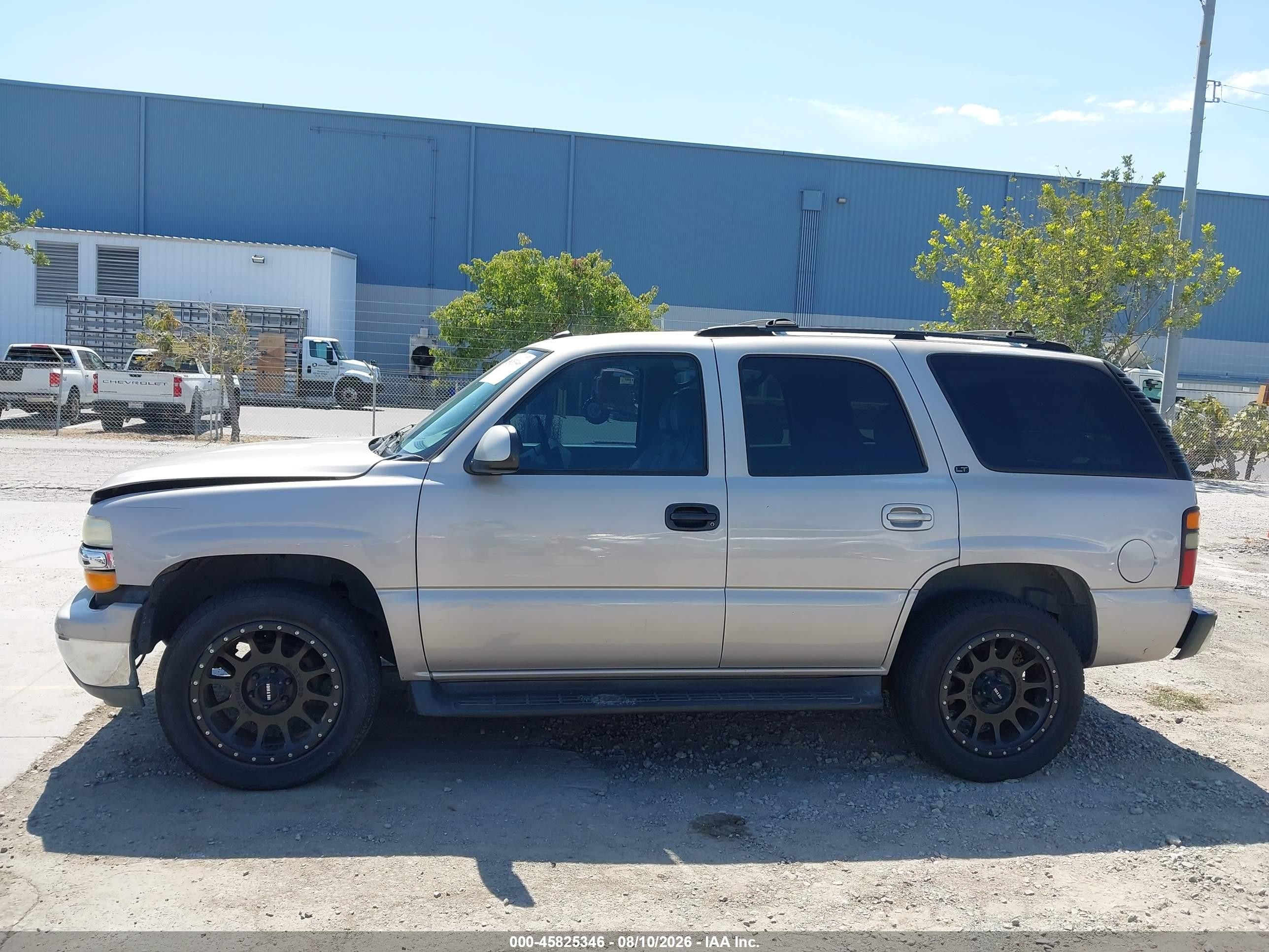 2004 Chevrolet Tahoe Lt Желто-коричневый vin: 1GNEK13T94J295229