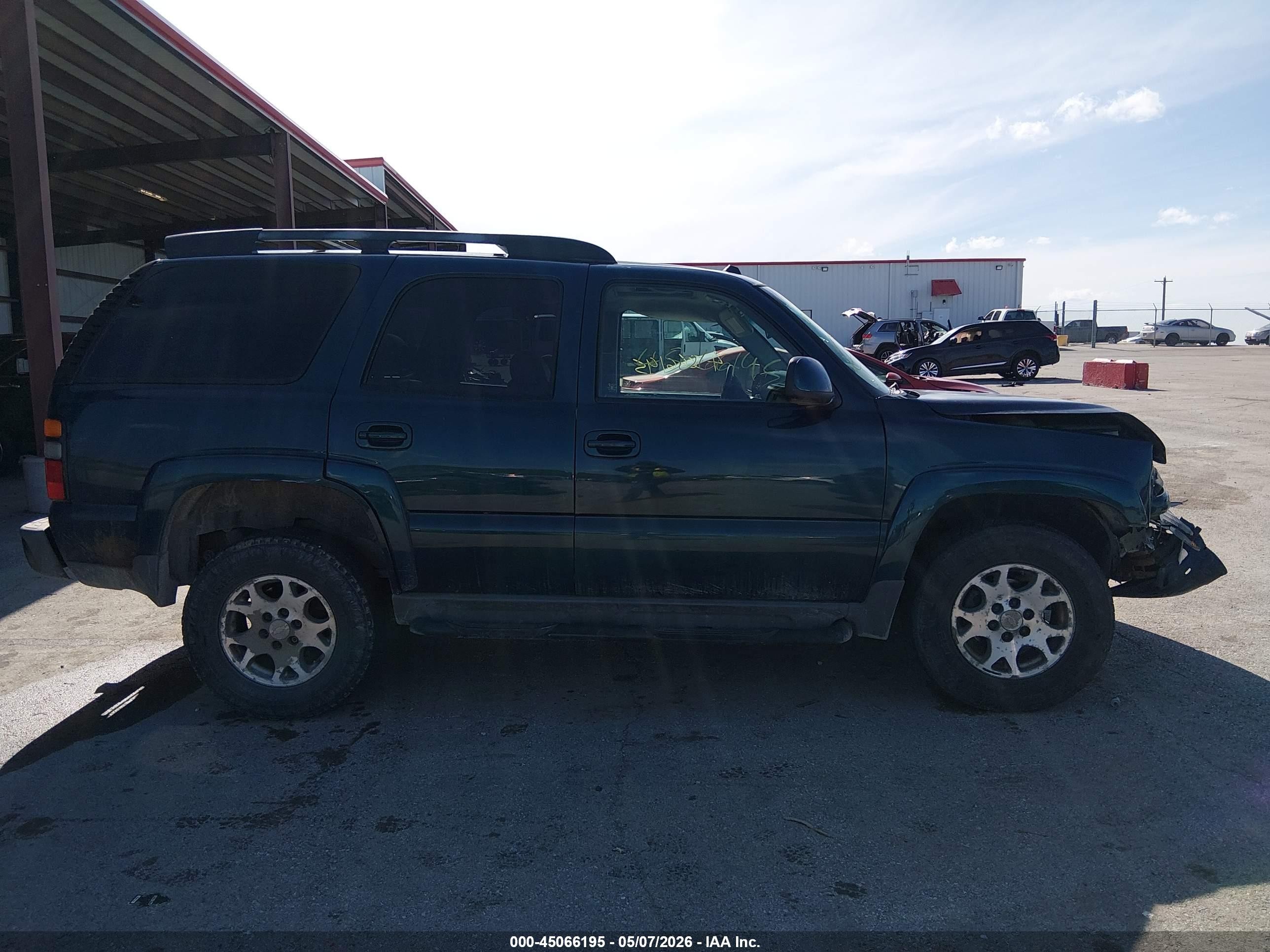 2005 Chevrolet Tahoe Z71 Синий vin: 1GNEK13T95R160710