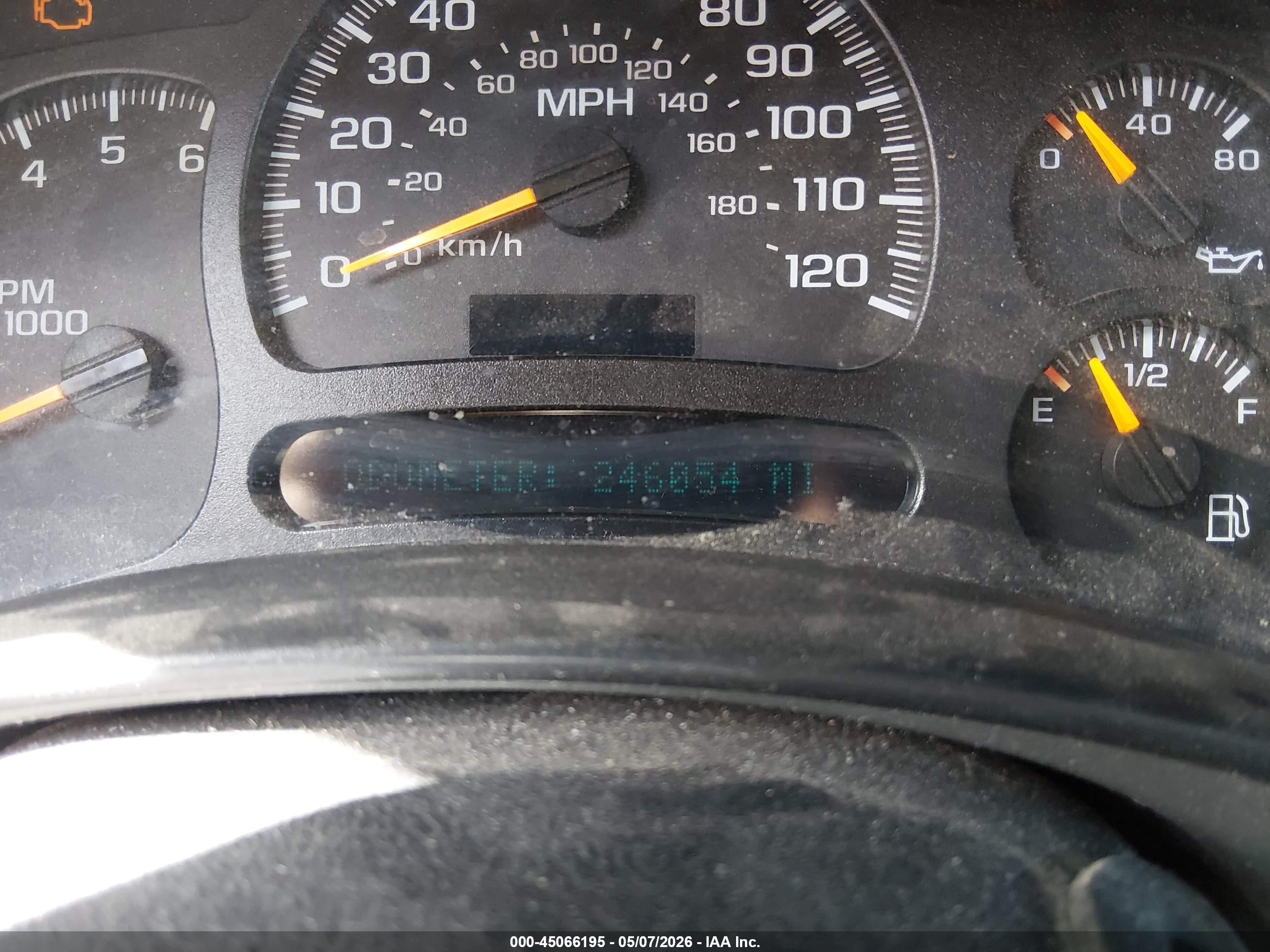 2005 Chevrolet Tahoe Z71 Синий vin: 1GNEK13T95R160710