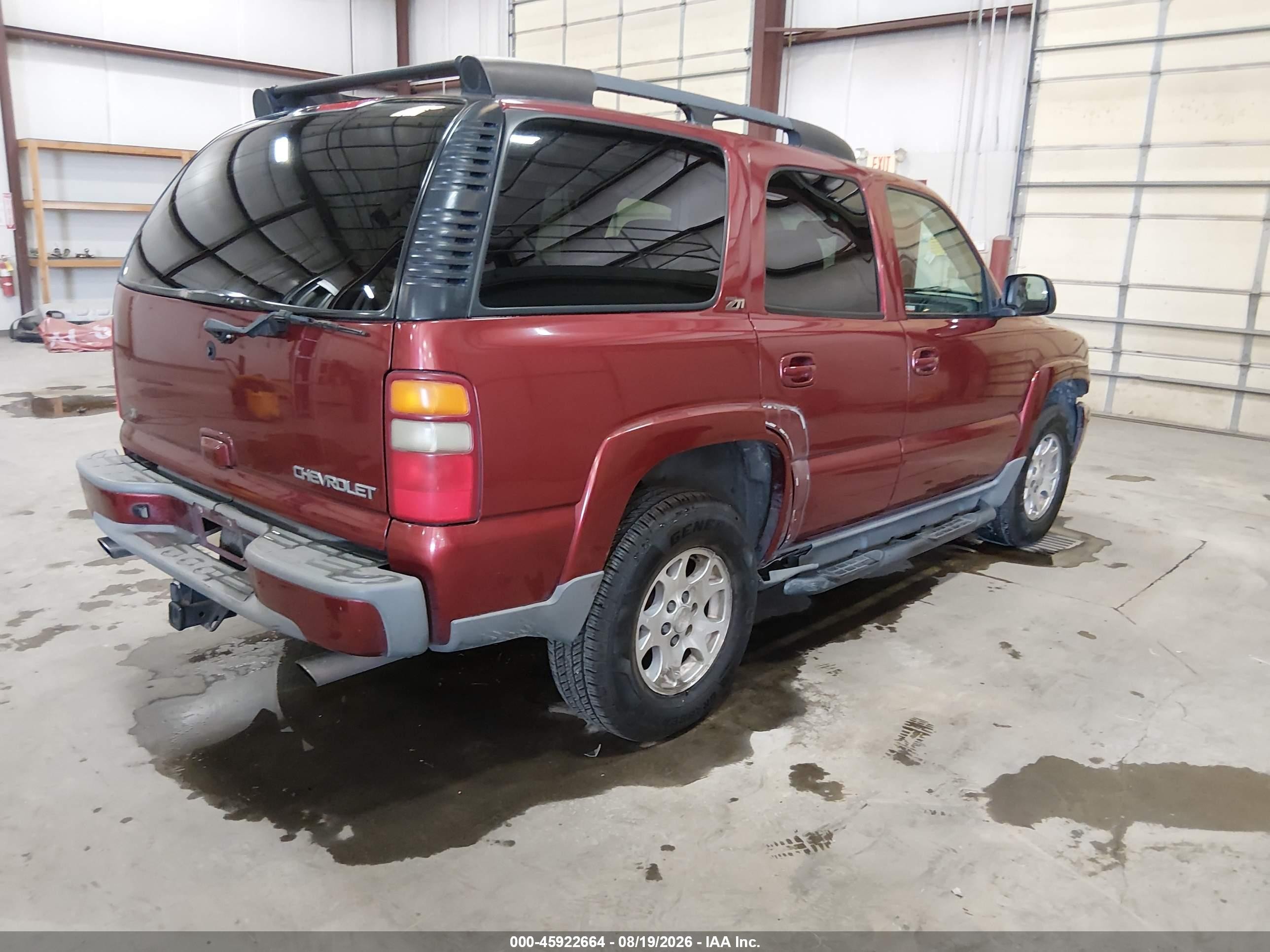 2003 Chevrolet Tahoe Z71 Red vin: 1GNEK13TX3R204615