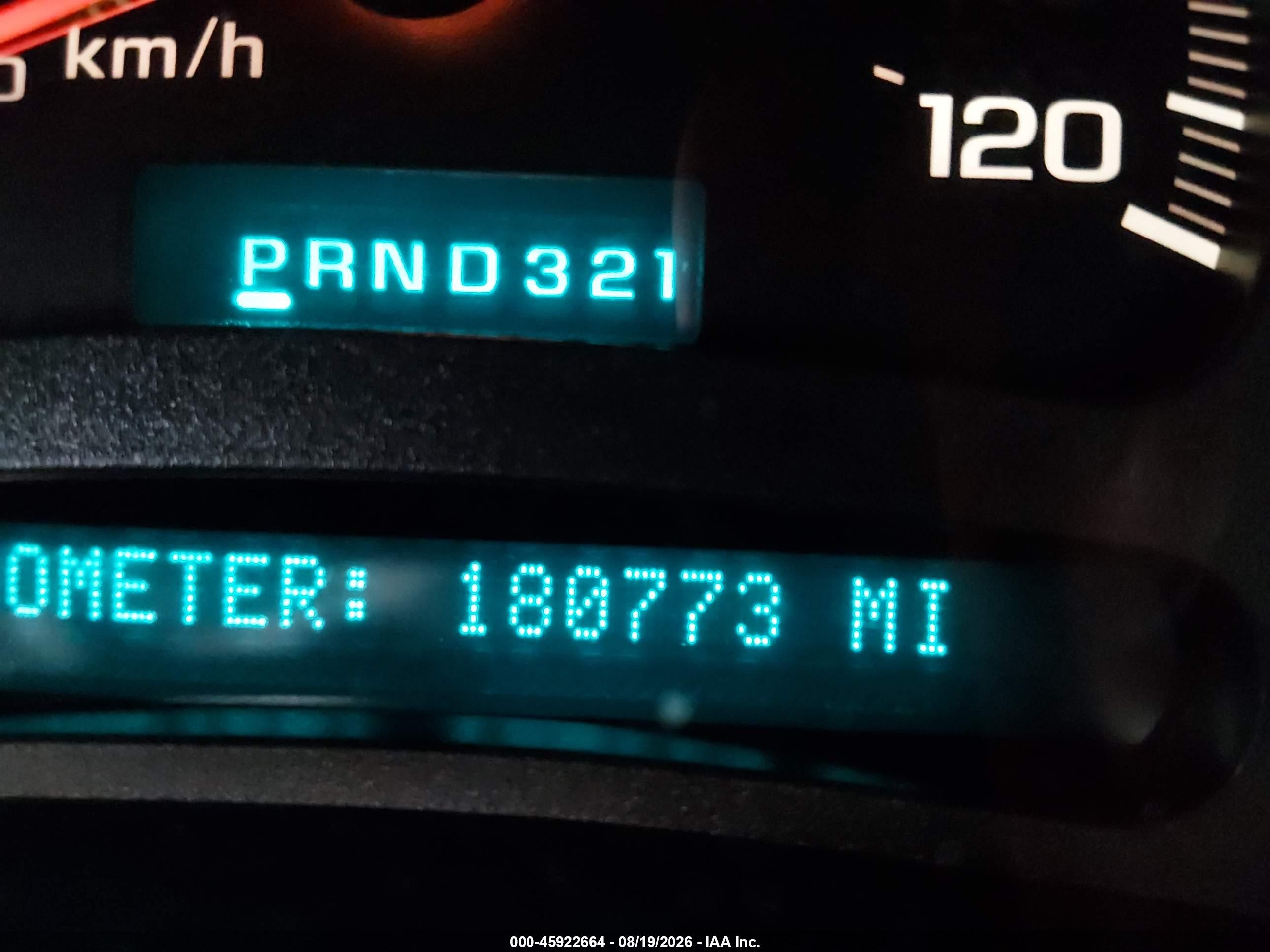 2003 Chevrolet Tahoe Z71 Red vin: 1GNEK13TX3R204615