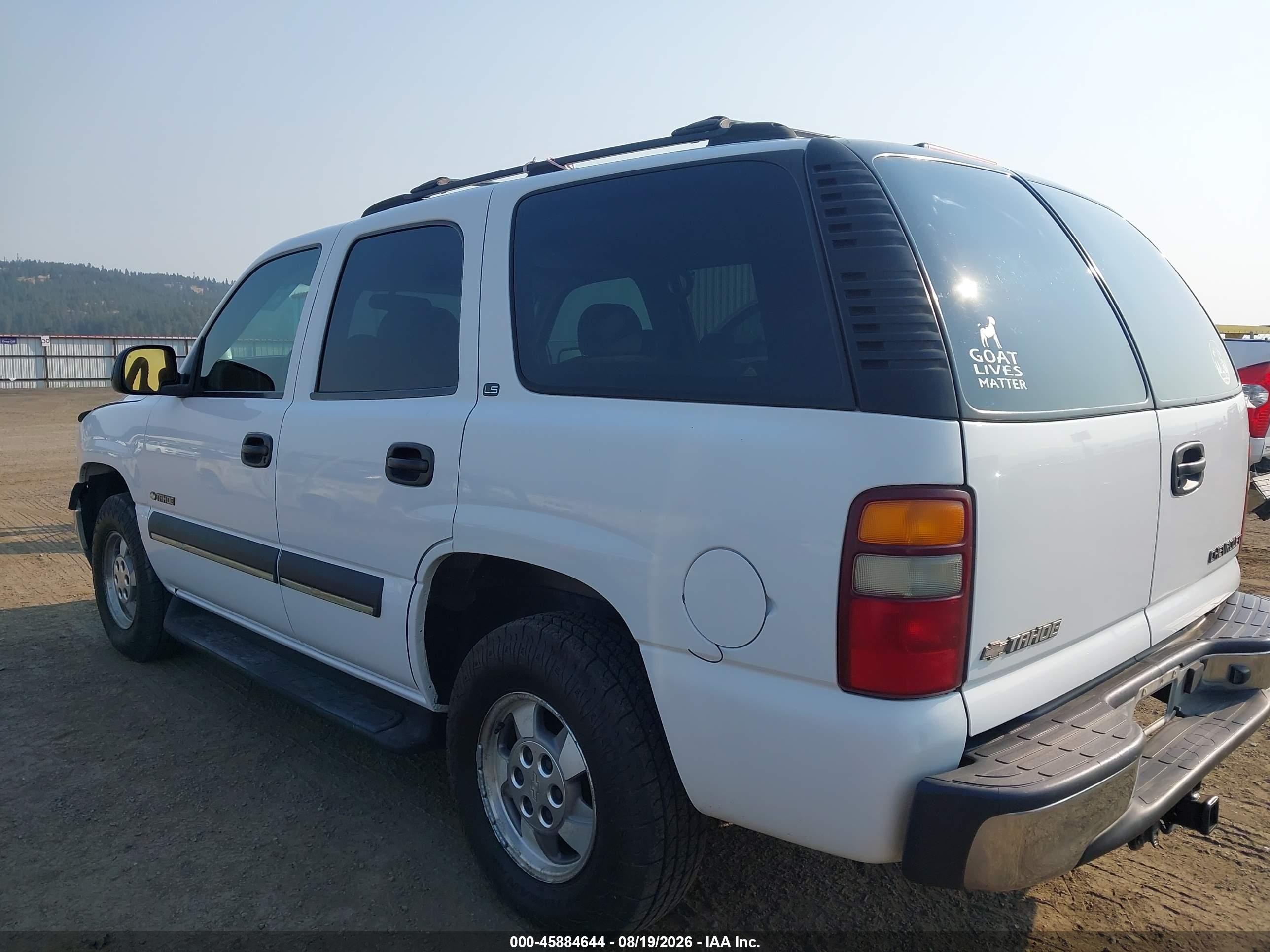 2002 Chevrolet Tahoe Ls White vin: 1GNEK13V02J287907