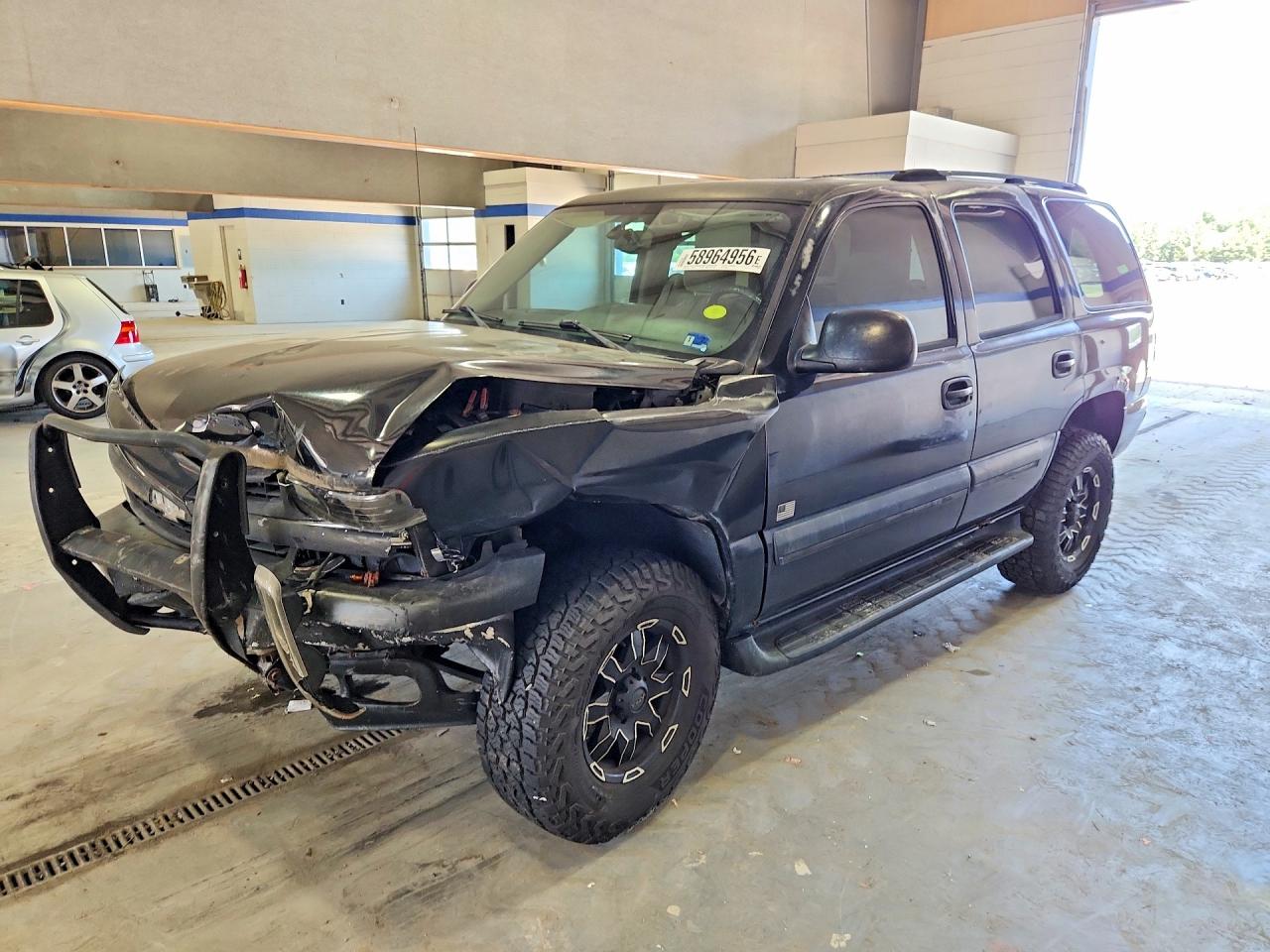 2004 Chevrolet Tahoe K1500 Black vin: 1GNEK13V44J108903