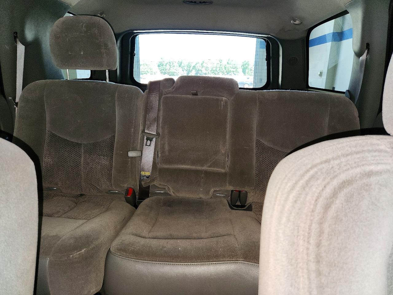 2004 Chevrolet Tahoe K1500 Black vin: 1GNEK13V44J108903