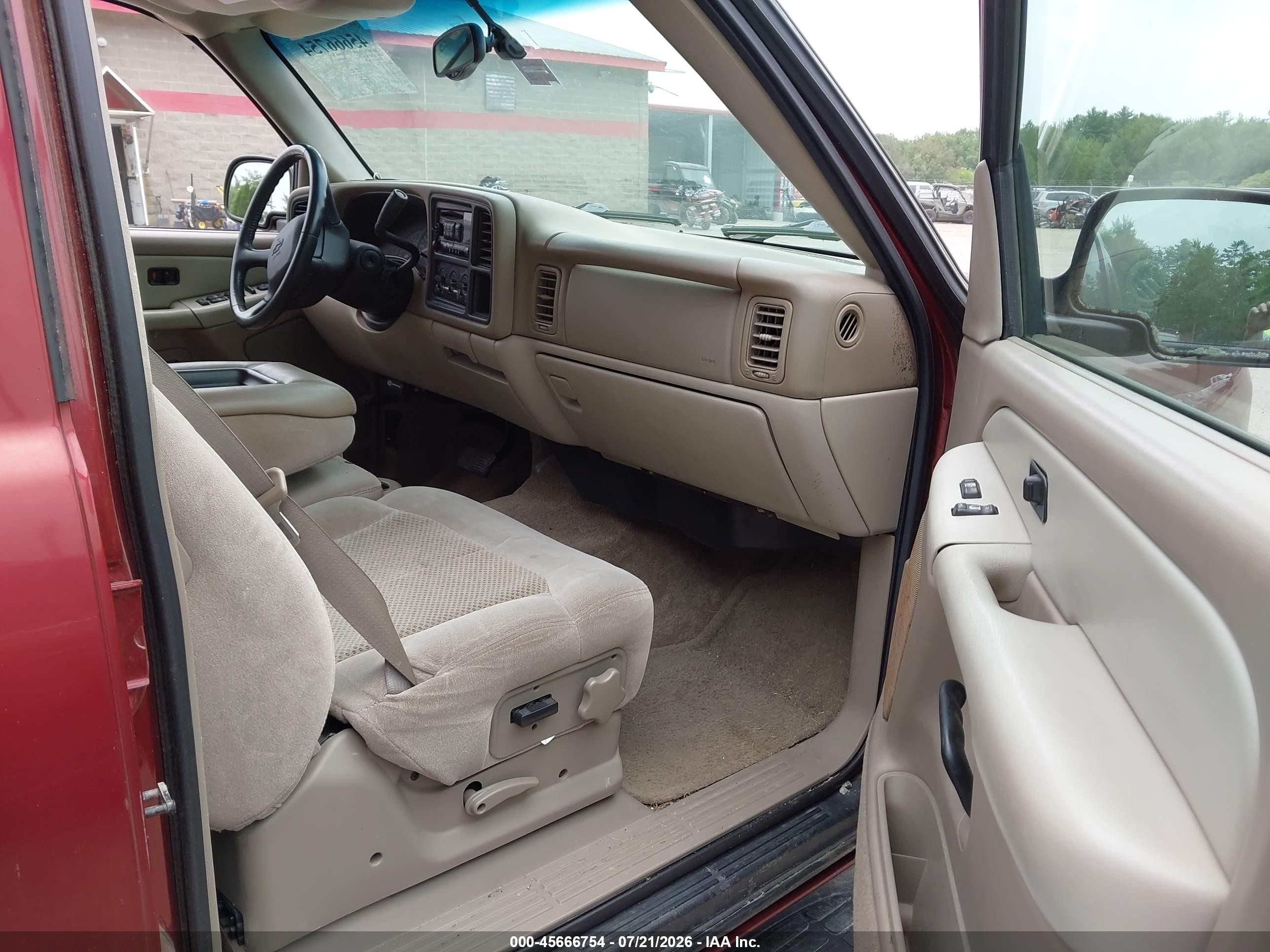 2002 Chevrolet Tahoe Ls Красный vin: 1GNEK13V82J246330