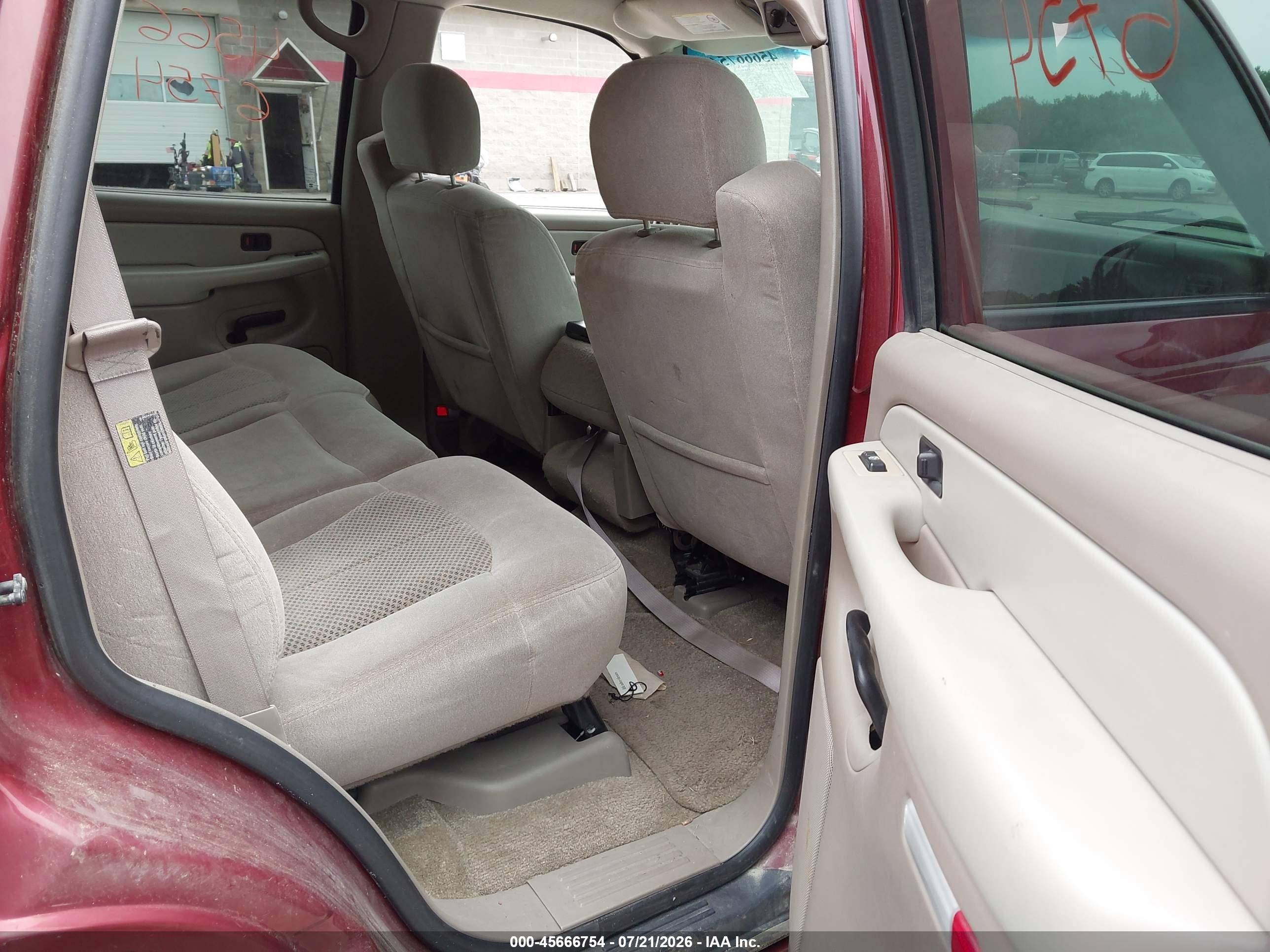 2002 Chevrolet Tahoe Ls Красный vin: 1GNEK13V82J246330