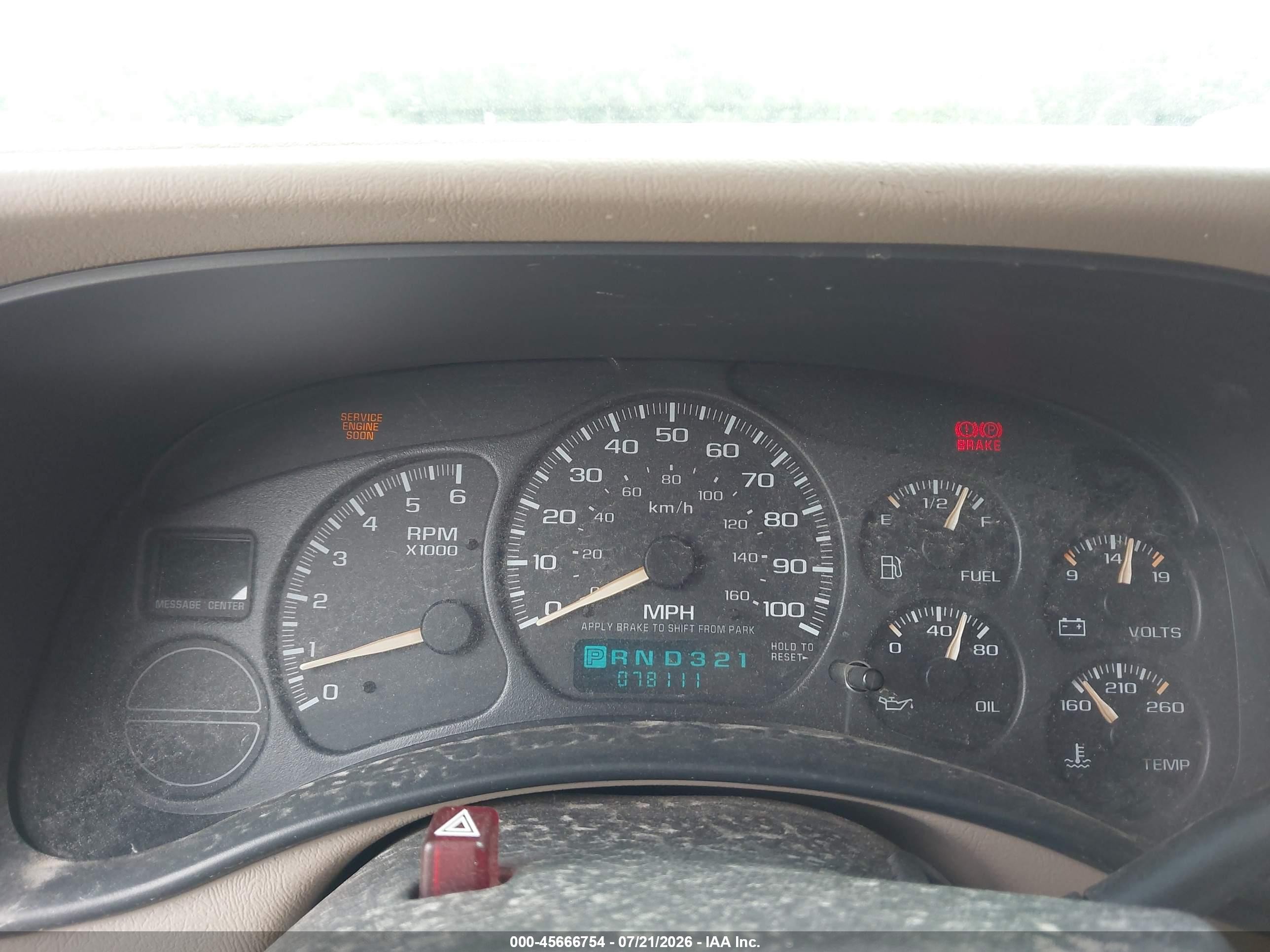 2002 Chevrolet Tahoe Ls Красный vin: 1GNEK13V82J246330
