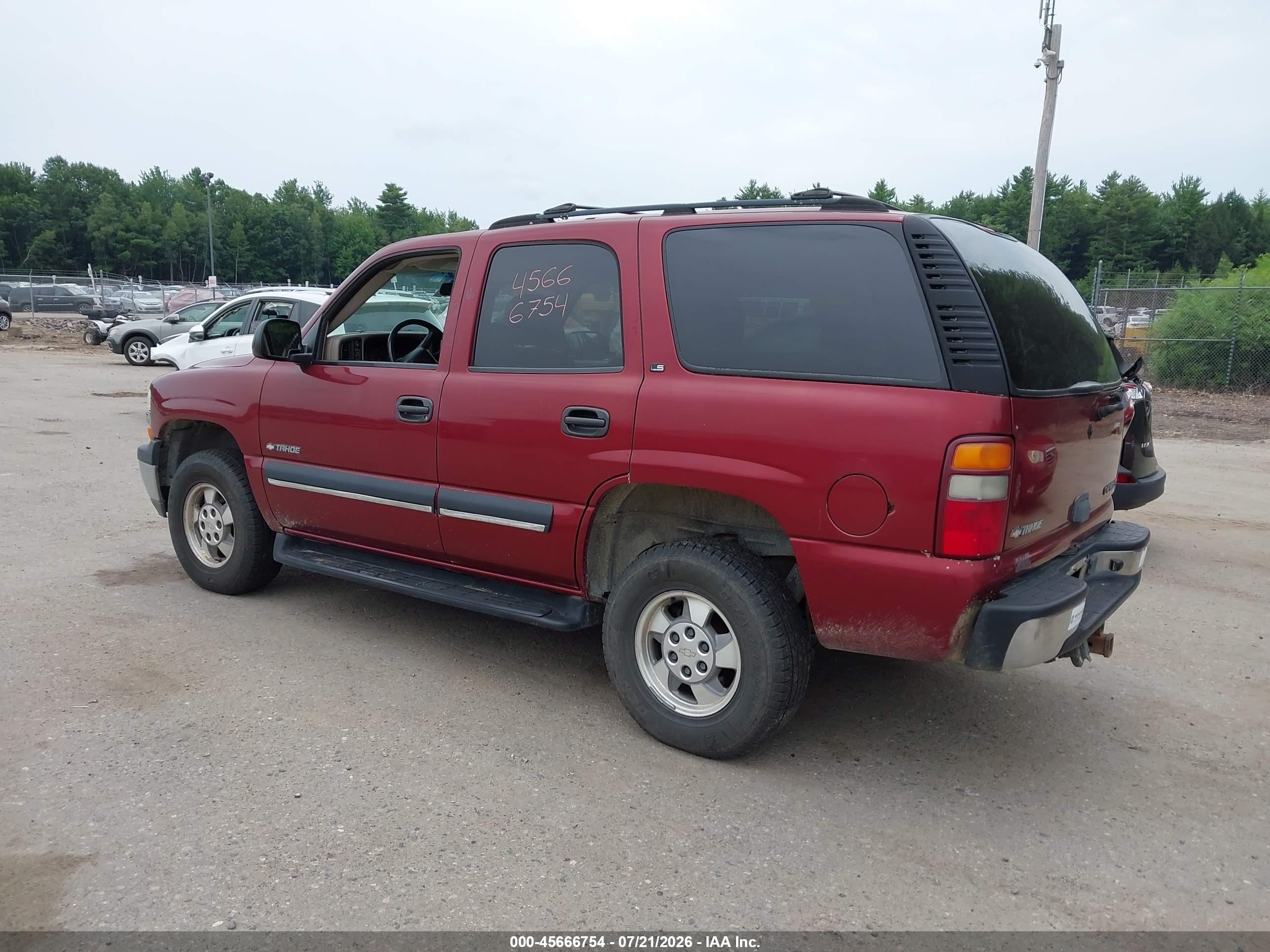 2002 Chevrolet Tahoe Ls Красный vin: 1GNEK13V82J246330