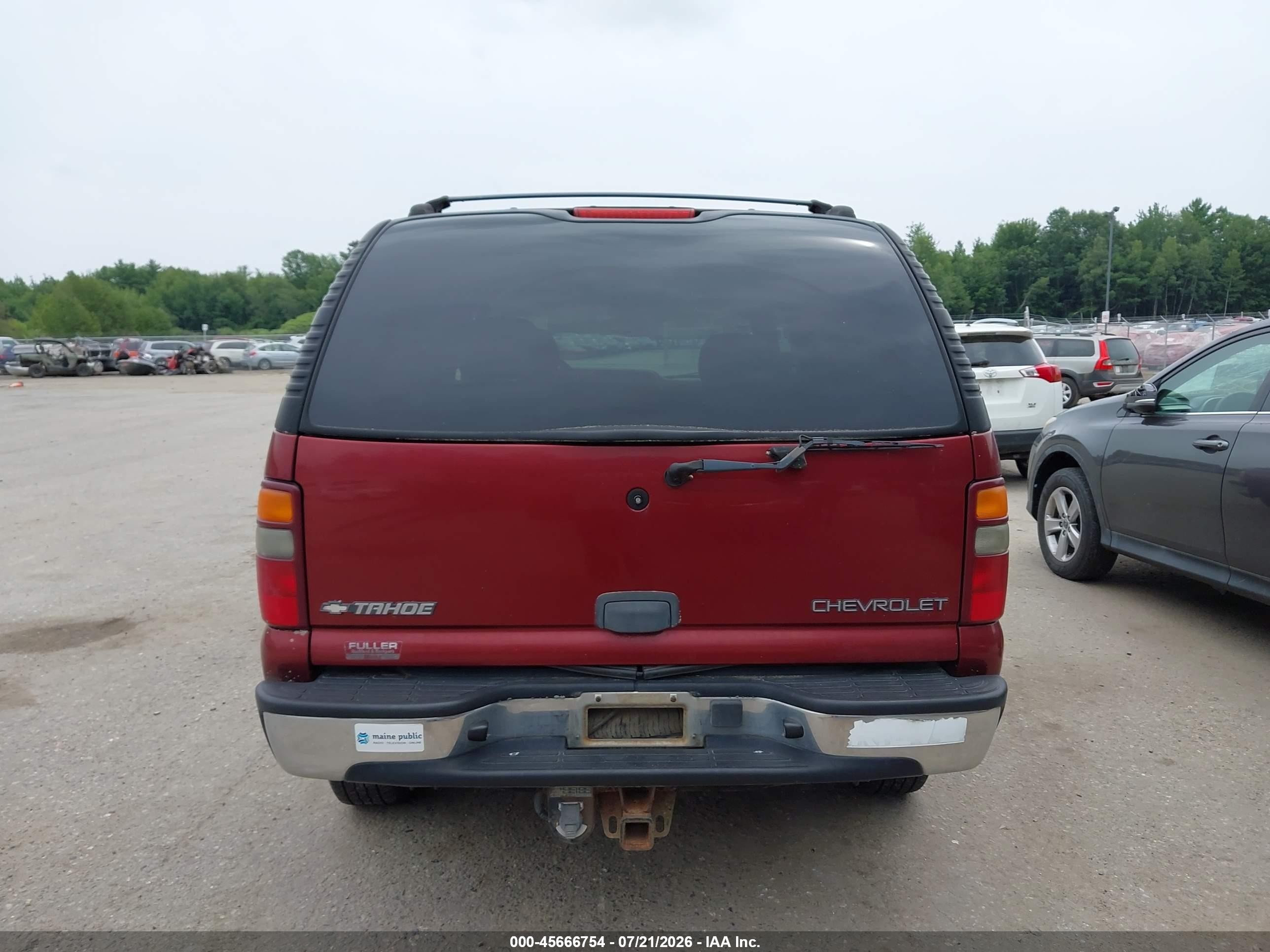 2002 Chevrolet Tahoe Ls Красный vin: 1GNEK13V82J246330