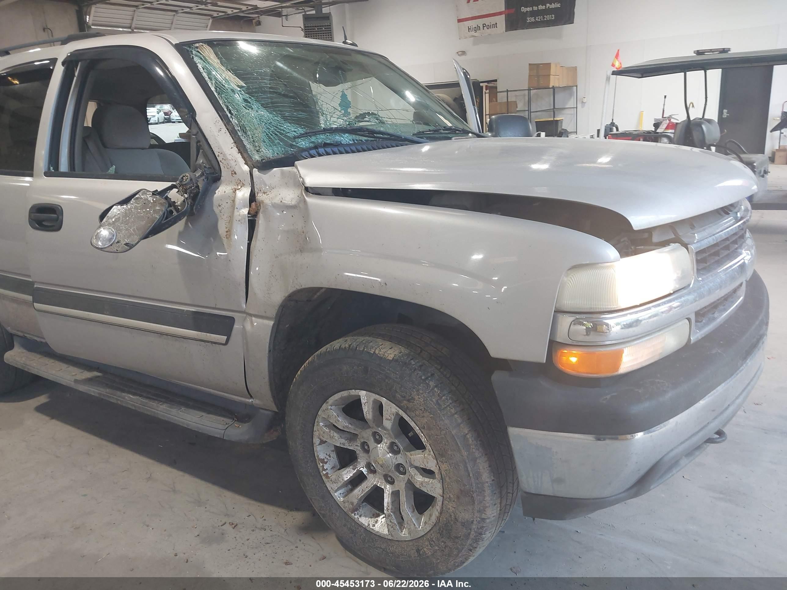 2005 Chevrolet Tahoe Ls Tan vin: 1GNEK13V95J106565