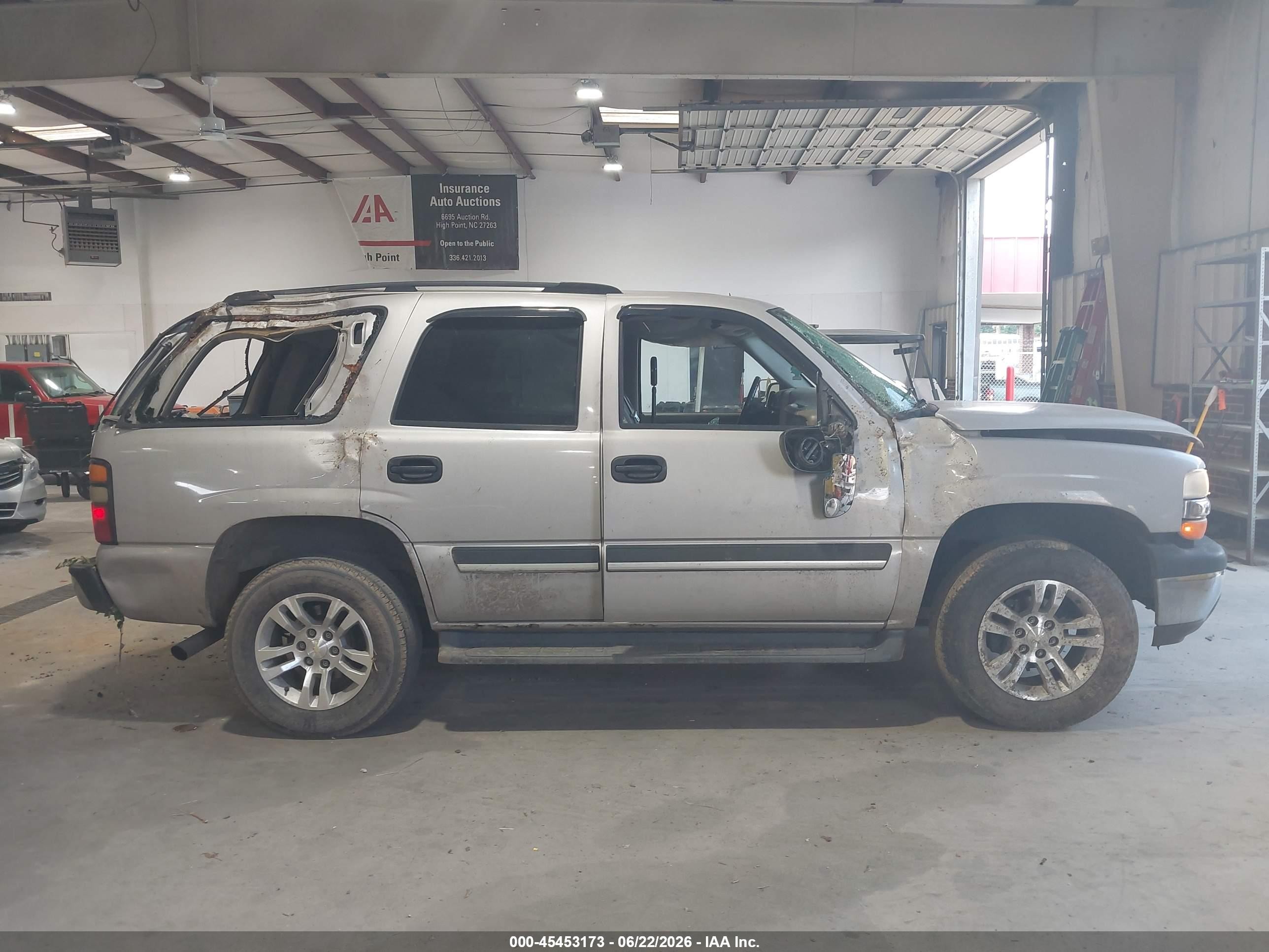 2005 Chevrolet Tahoe Ls Tan vin: 1GNEK13V95J106565