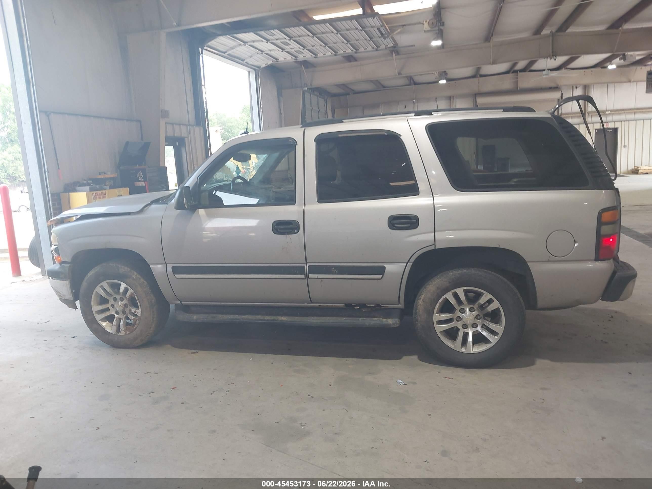 2005 Chevrolet Tahoe Ls Tan vin: 1GNEK13V95J106565