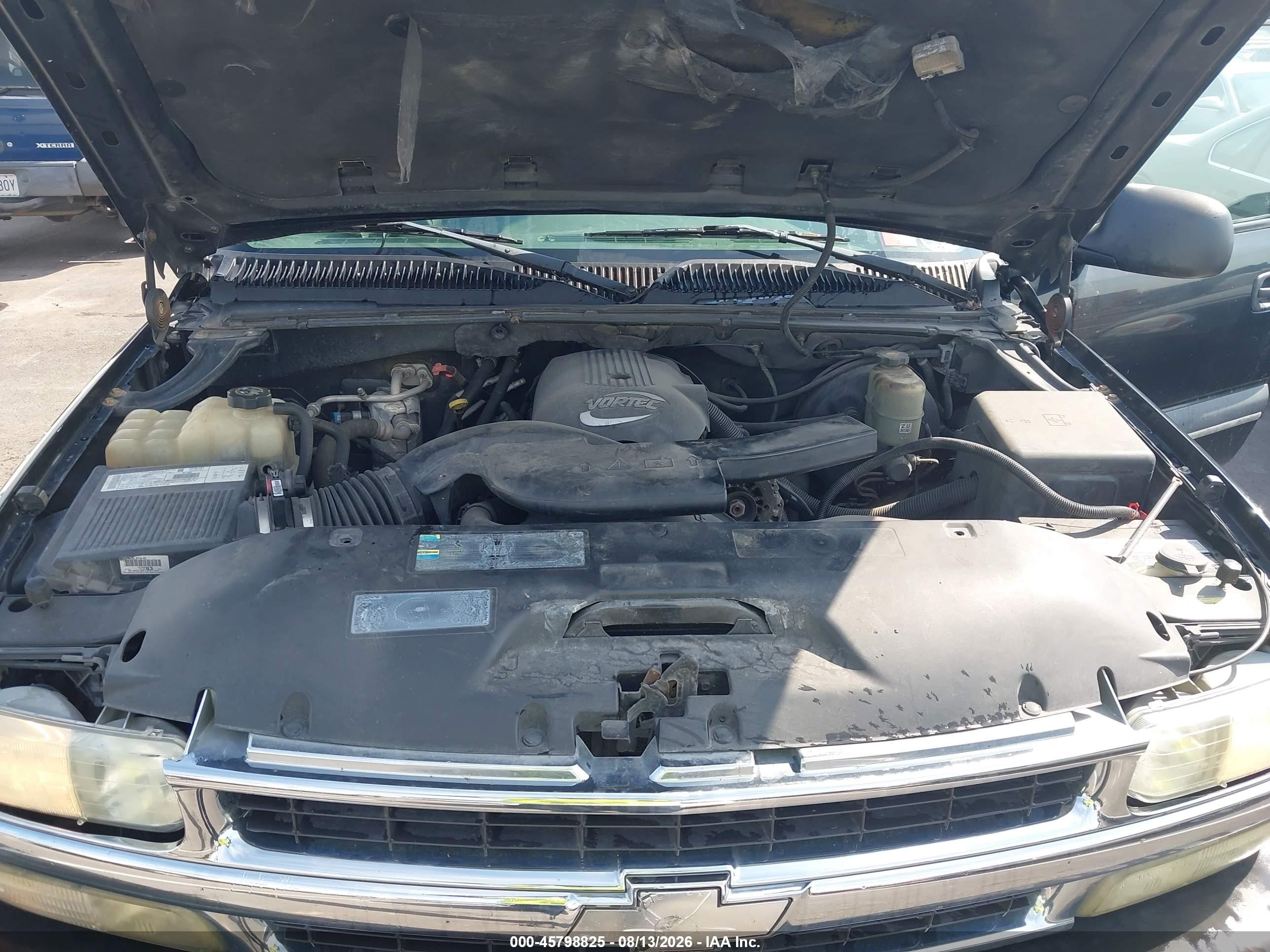 2002 Chevrolet Tahoe Ls Black vin: 1GNEK13Z02R315807