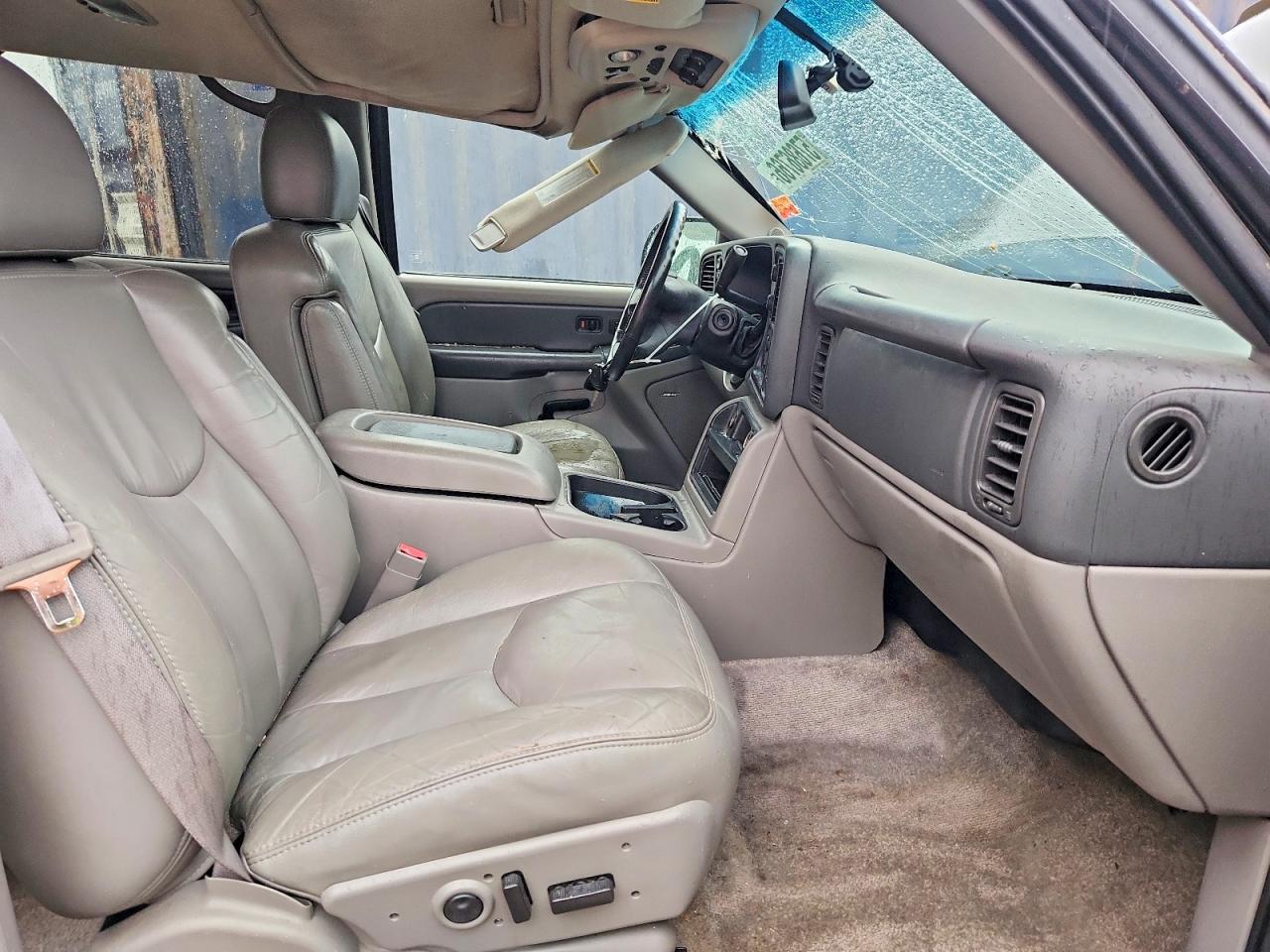 2003 Chevrolet Tahoe K1500 Черный vin: 1GNEK13Z03J183129