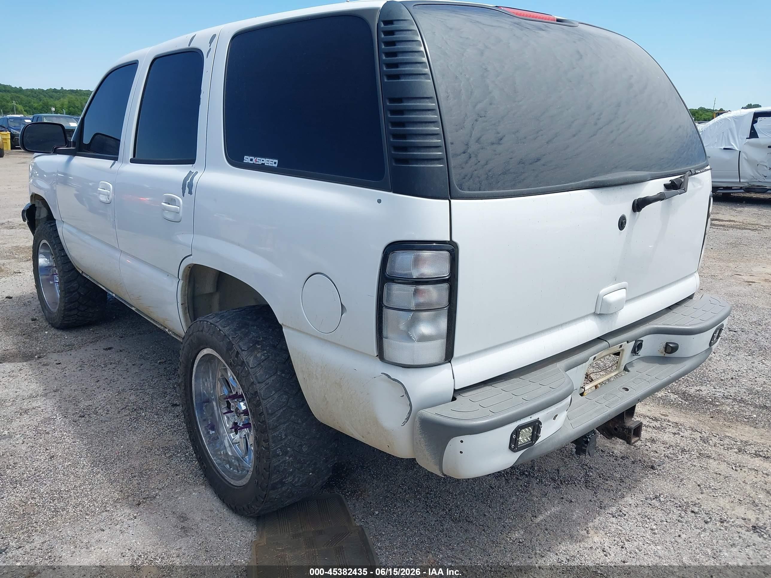 2003 Chevrolet Tahoe Lt White vin: 1GNEK13Z03J339377