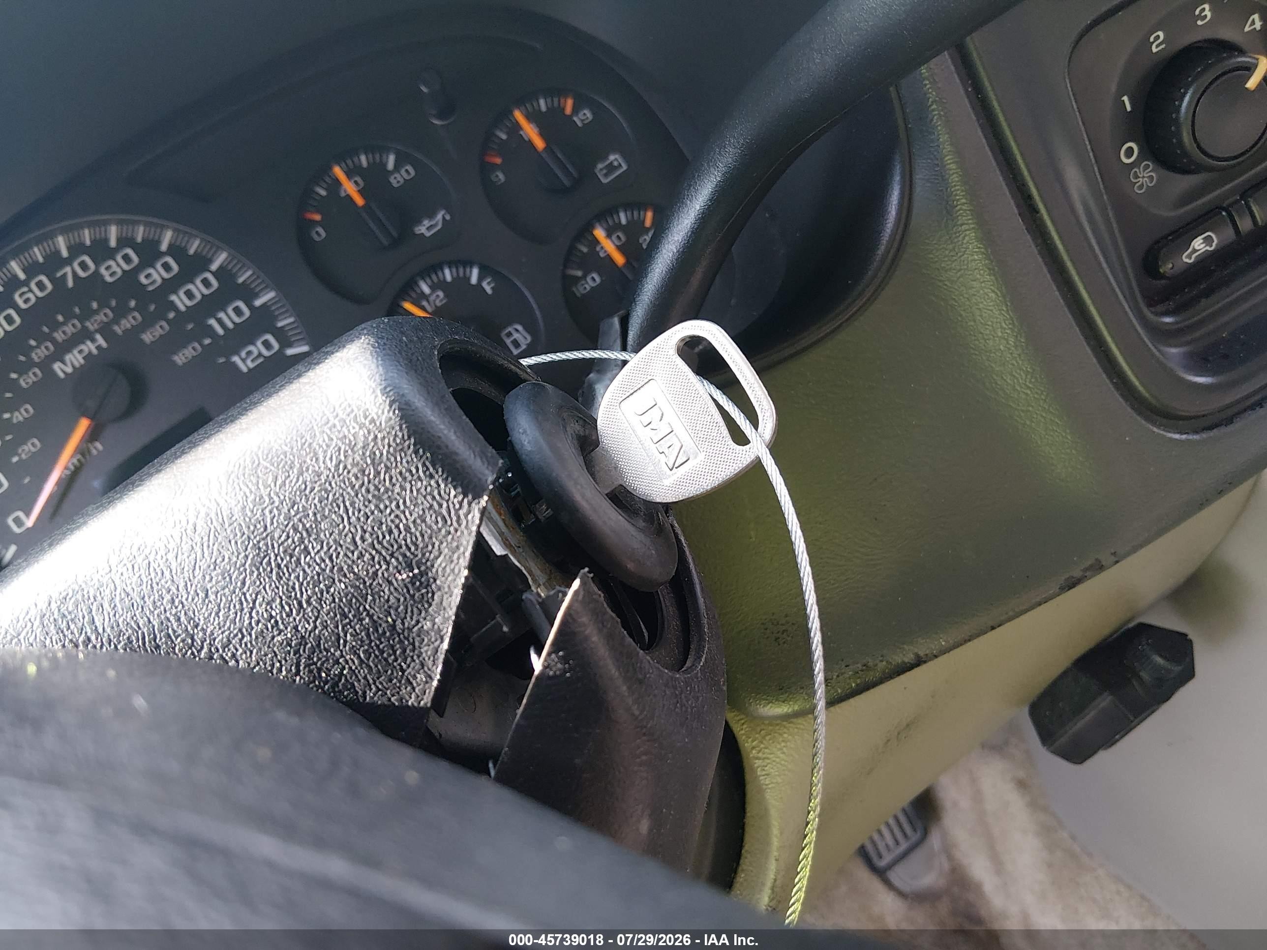 2003 Chevrolet Tahoe Z71 Серый vin: 1GNEK13Z03R310754