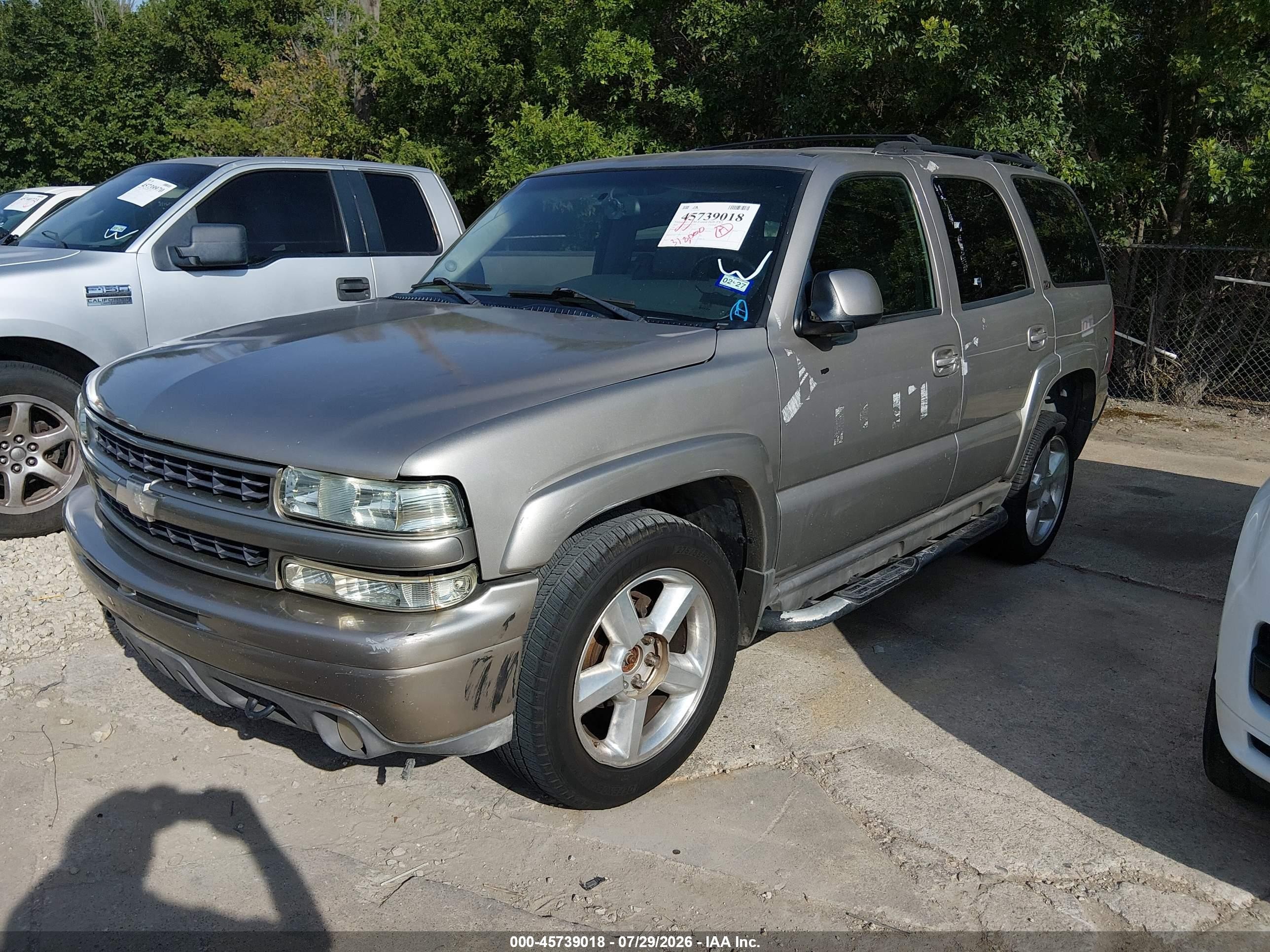 2003 Chevrolet Tahoe Z71 Серый vin: 1GNEK13Z03R310754