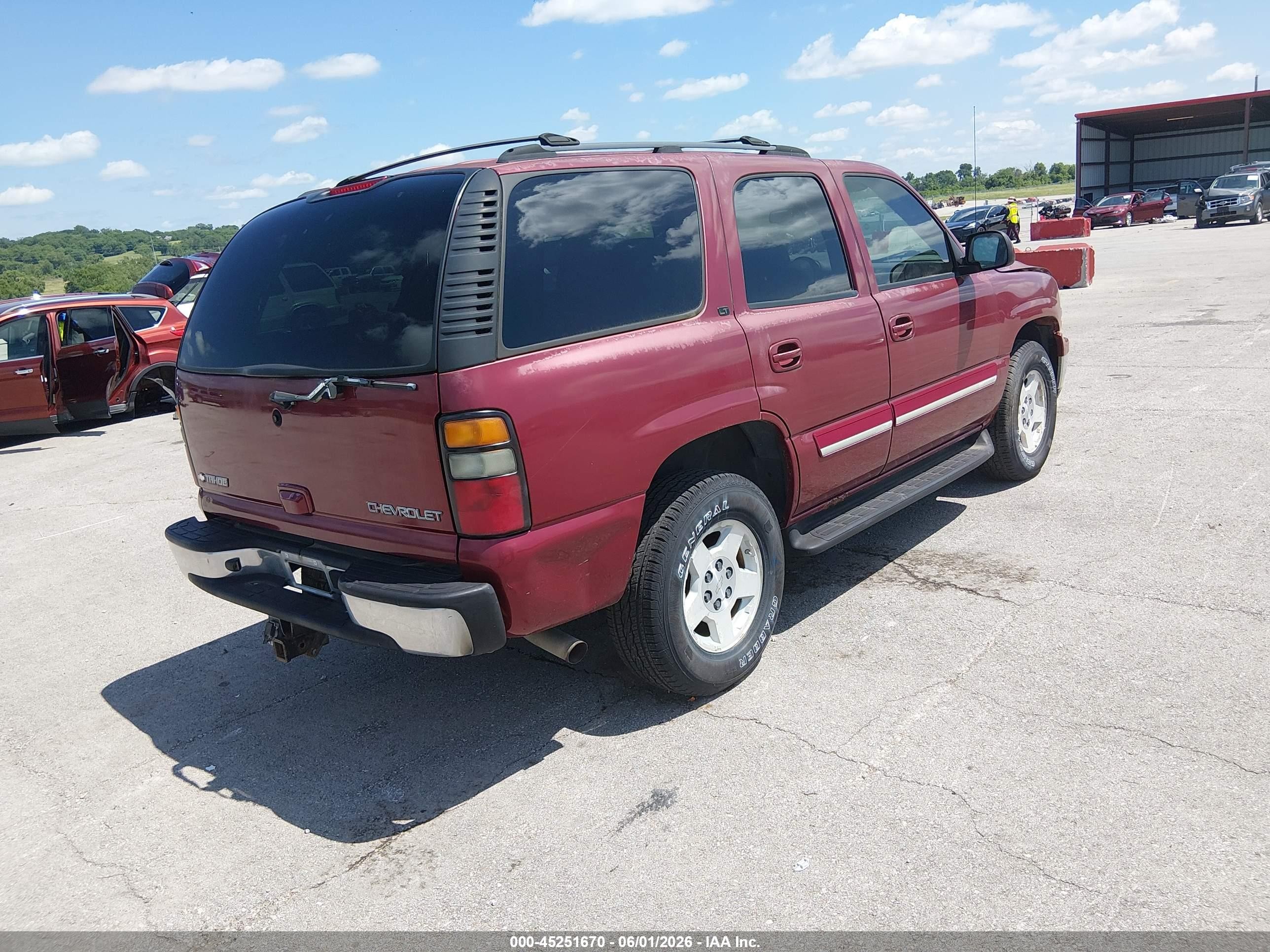 2004 Chevrolet Tahoe Lt Red vin: 1GNEK13Z04J274757