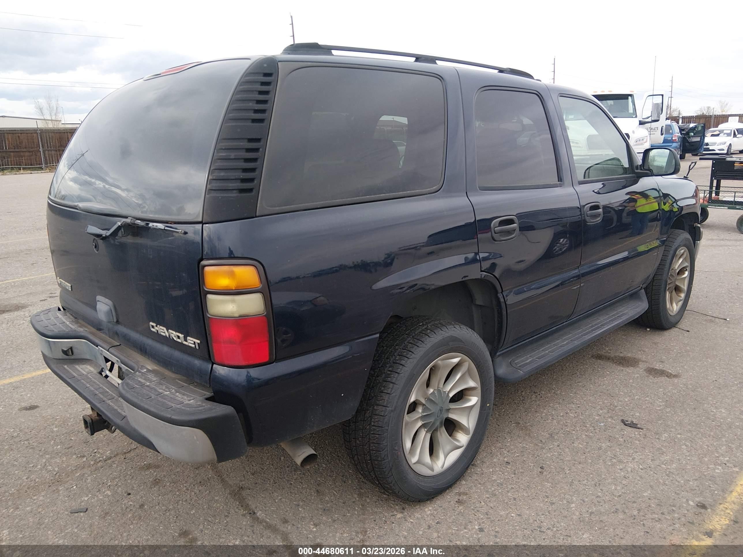 2004 Chevrolet Tahoe Ls Navy vin: 1GNEK13Z04J279733