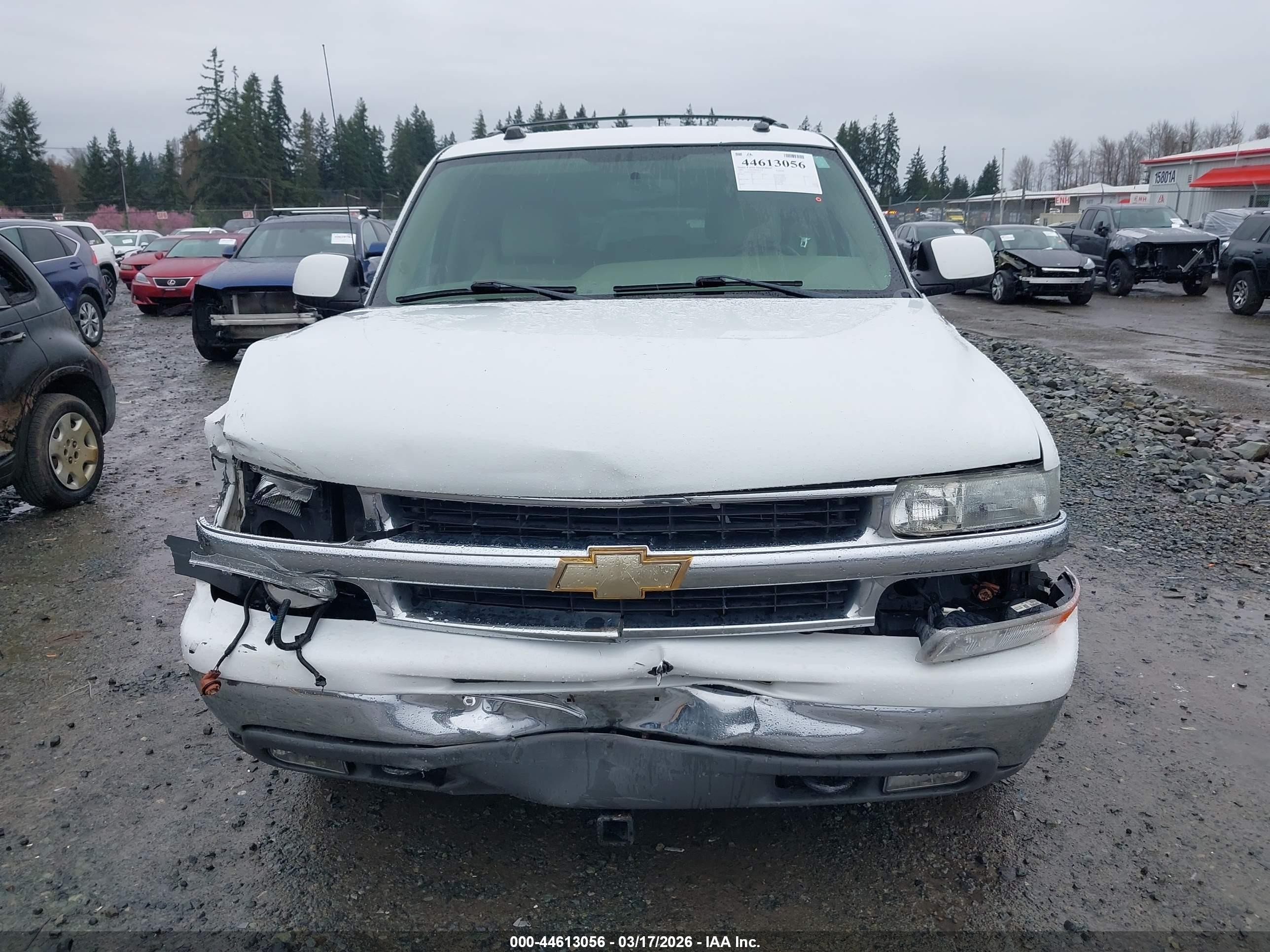 2004 Chevrolet Tahoe Lt White vin: 1GNEK13Z04R113763