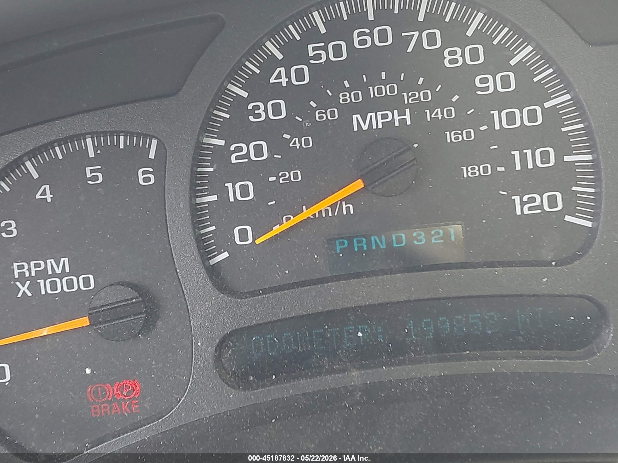 2004 Chevrolet Tahoe Z71 Green vin: 1GNEK13Z04R203219