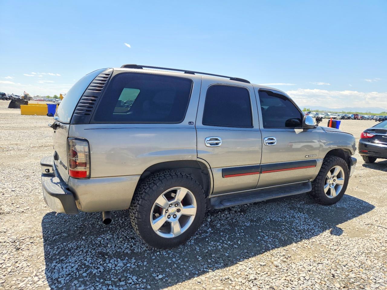 2002 Chevrolet Tahoe K1500 Tan vin: 1GNEK13Z12J166855