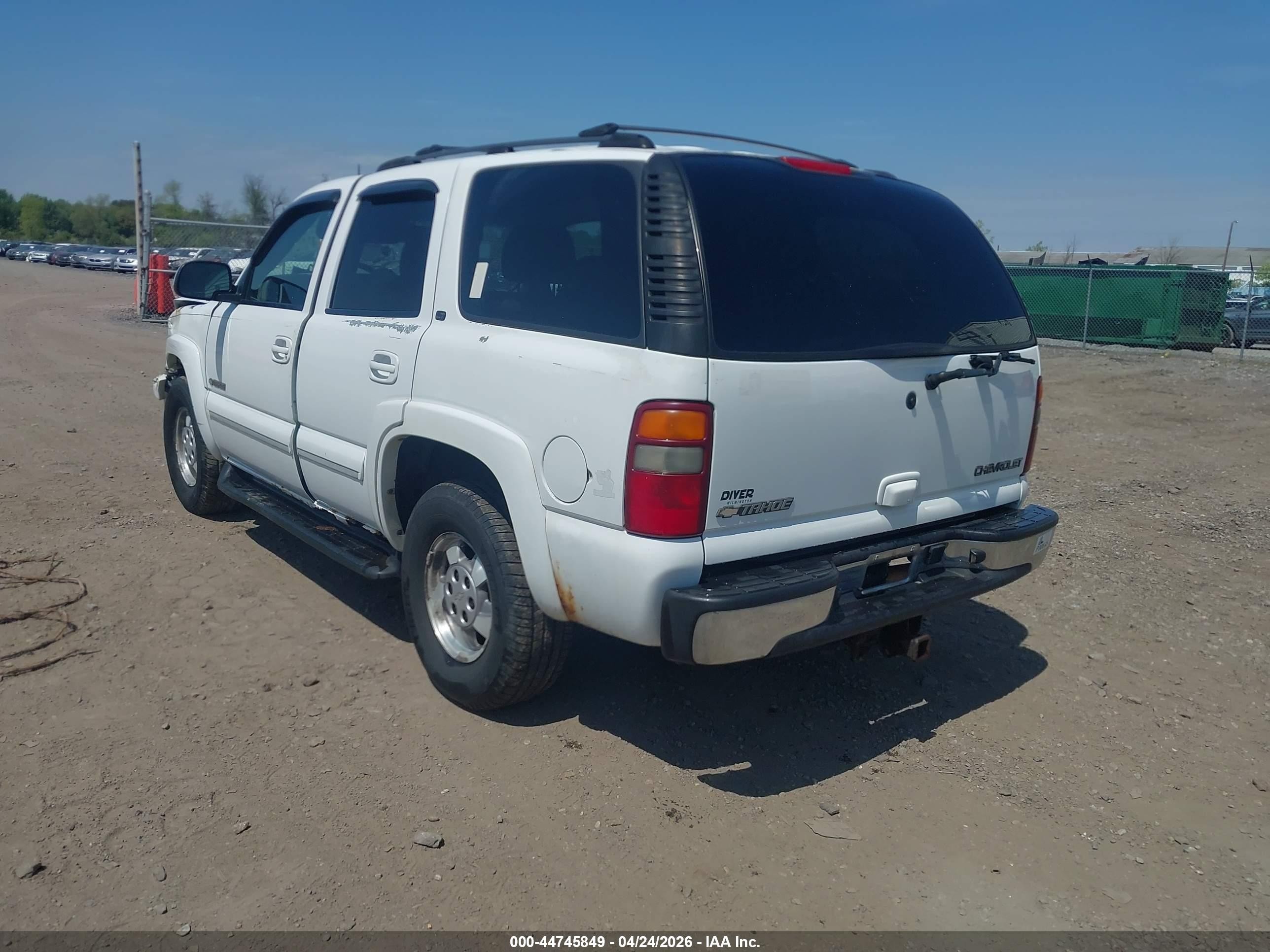2003 Chevrolet Tahoe Lt White vin: 1GNEK13Z13J218602
