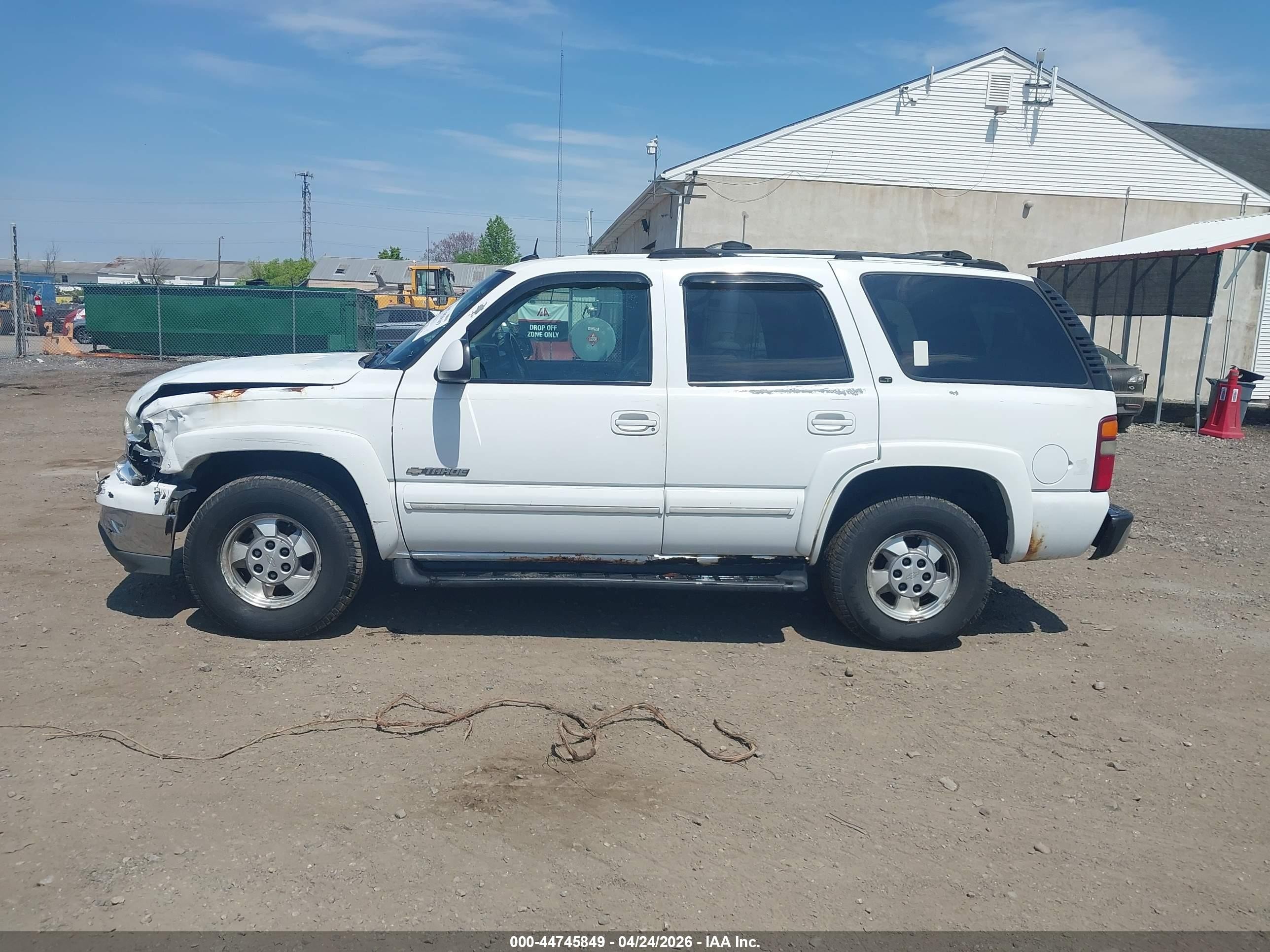 2003 Chevrolet Tahoe Lt White vin: 1GNEK13Z13J218602