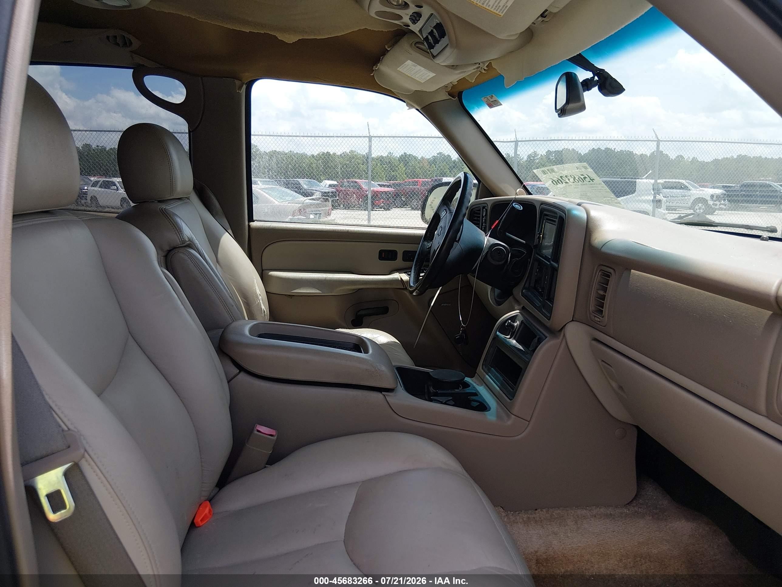 2003 Chevrolet Tahoe Z71 Зеленый vin: 1GNEK13Z13R314537