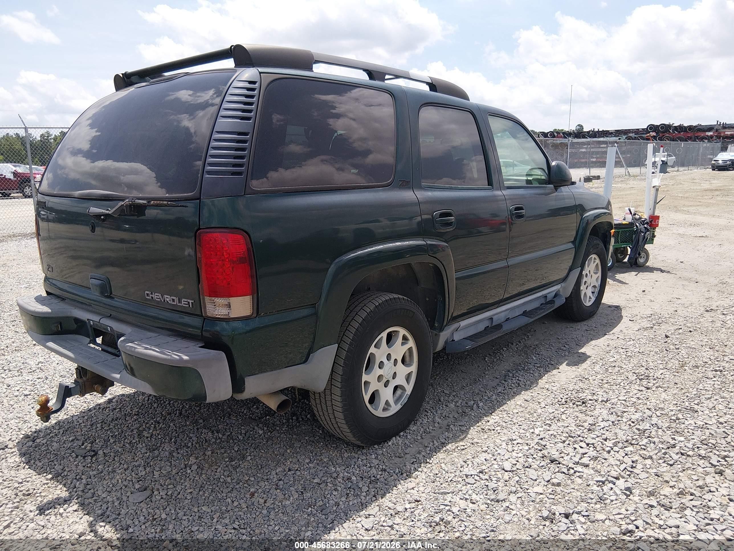 2003 Chevrolet Tahoe Z71 Зеленый vin: 1GNEK13Z13R314537