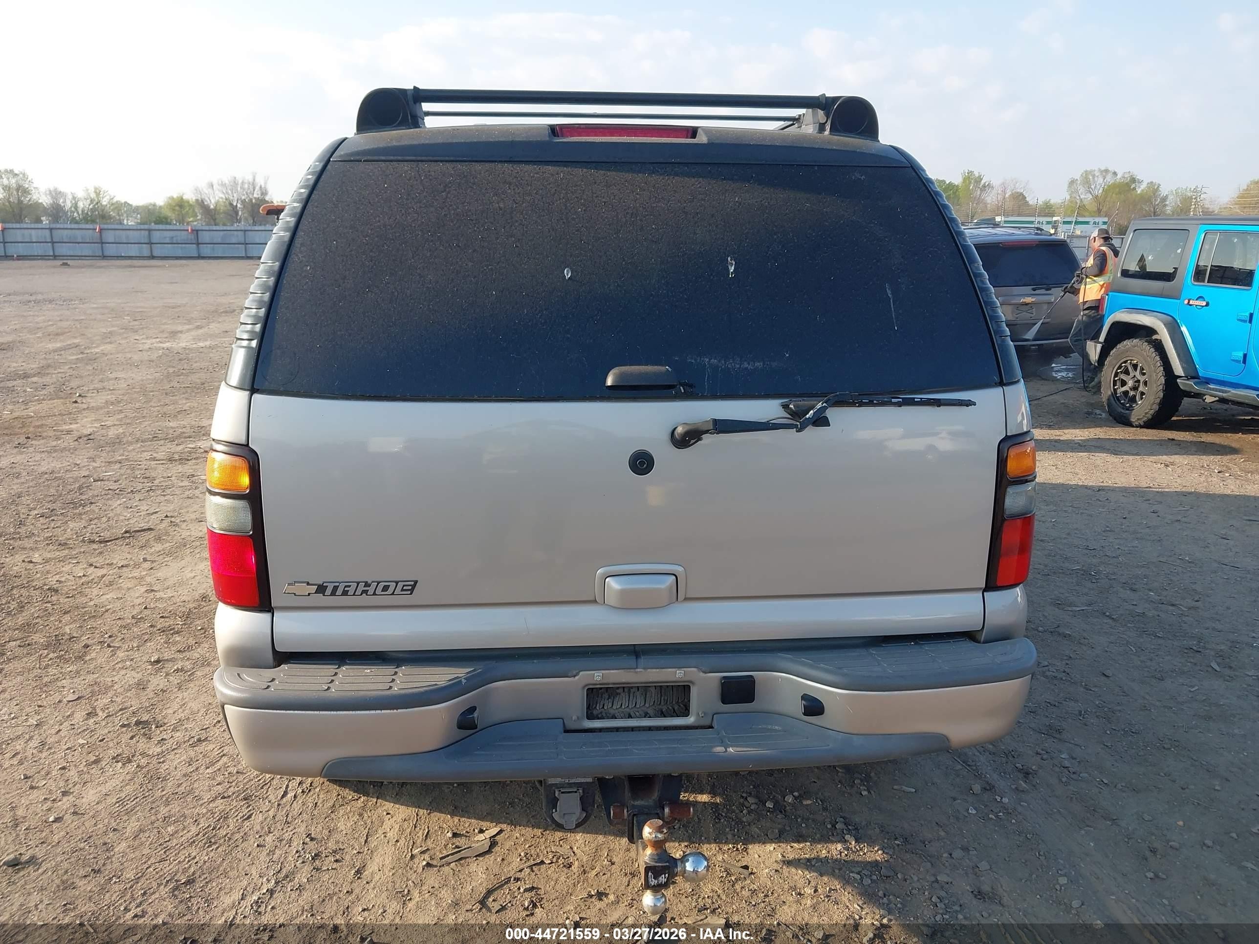 2006 Chevrolet Tahoe Z71 Серебряный vin: 1GNEK13Z16R110681