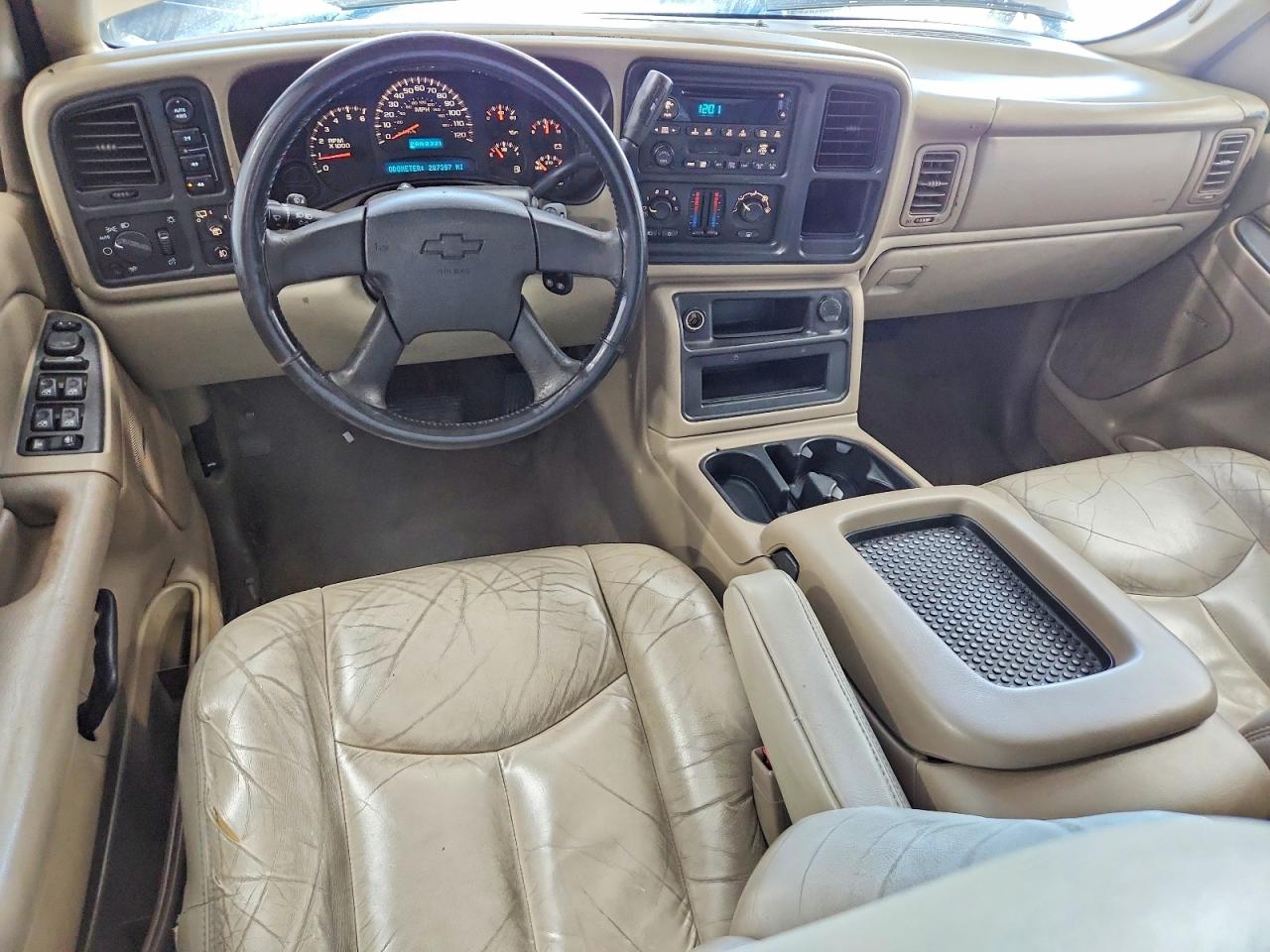 2004 Chevrolet Tahoe K1500 Tan vin: 1GNEK13Z24R200130