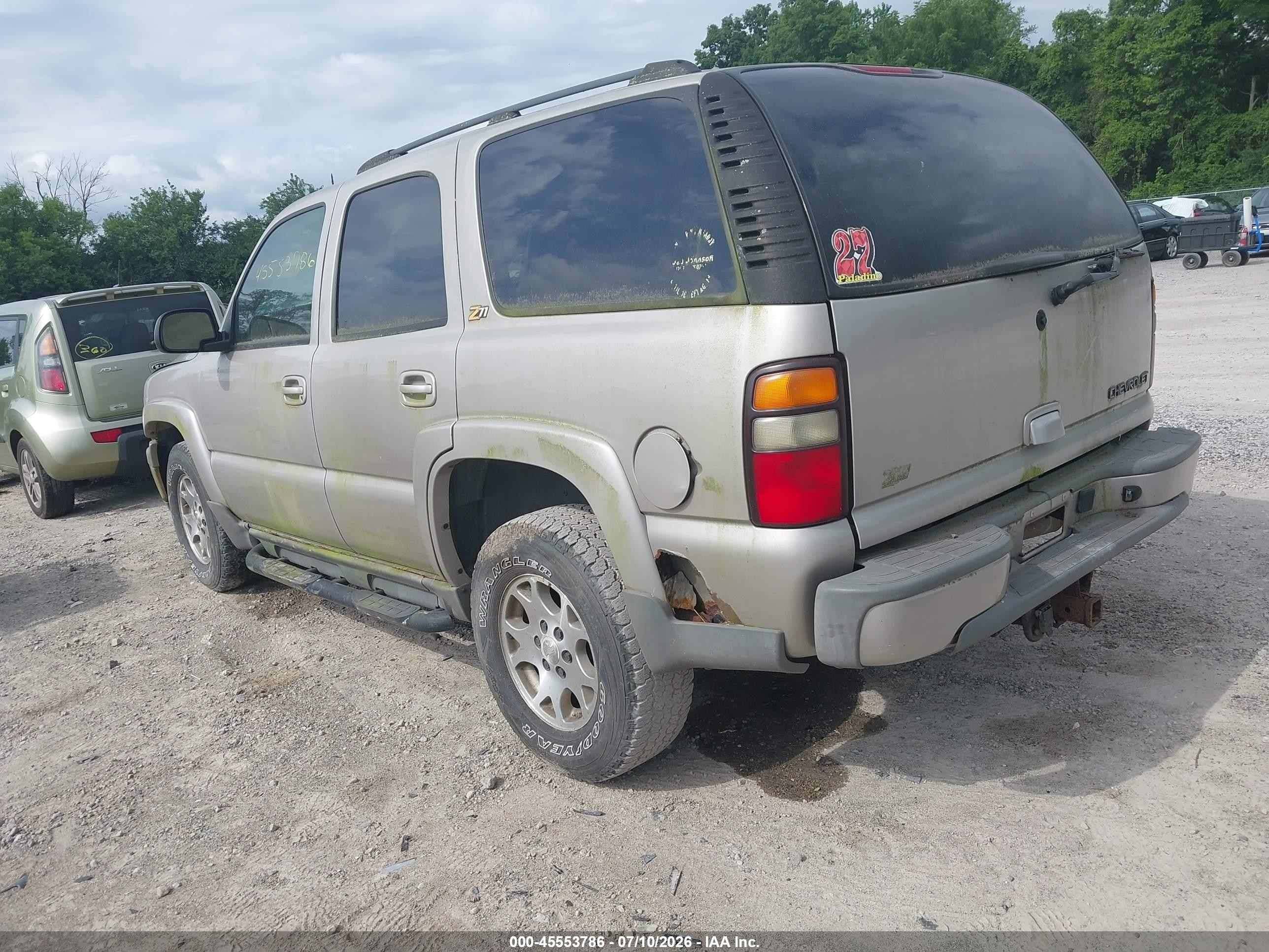2004 Chevrolet Tahoe Z71 Tan vin: 1GNEK13Z24R207028