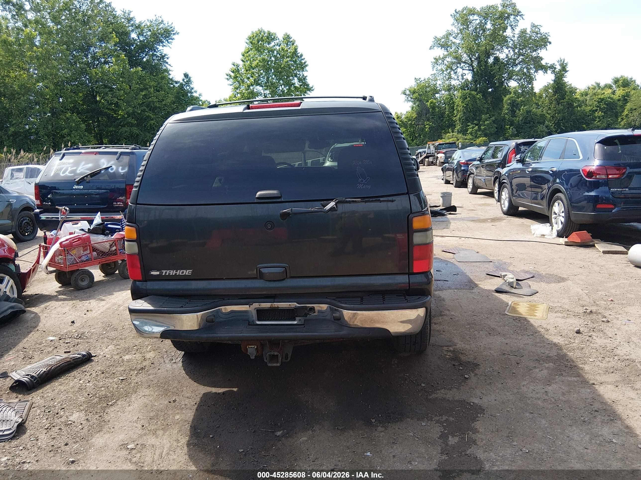 2006 Chevrolet Tahoe Lt Black vin: 1GNEK13Z26R105683