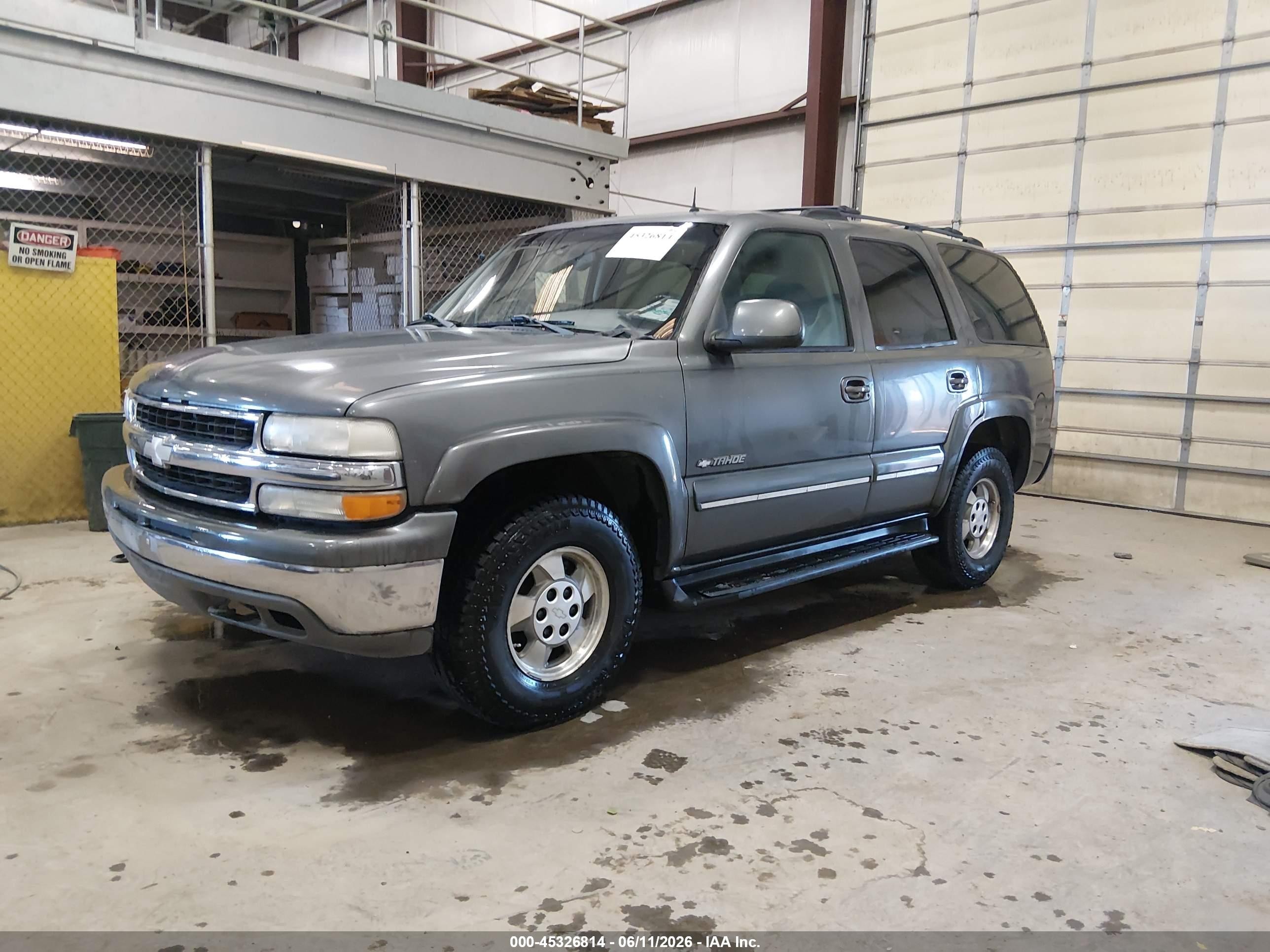 2002 Chevrolet Tahoe Lt Бордовый vin: 1GNEK13Z32R227222