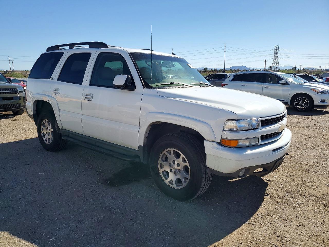 2003 Chevrolet Tahoe K1500 White vin: 1GNEK13Z33R134377