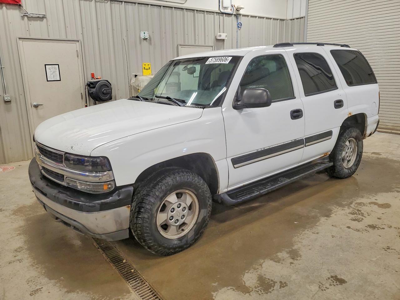 2004 Chevrolet Tahoe K1500 White vin: 1GNEK13Z34J272680