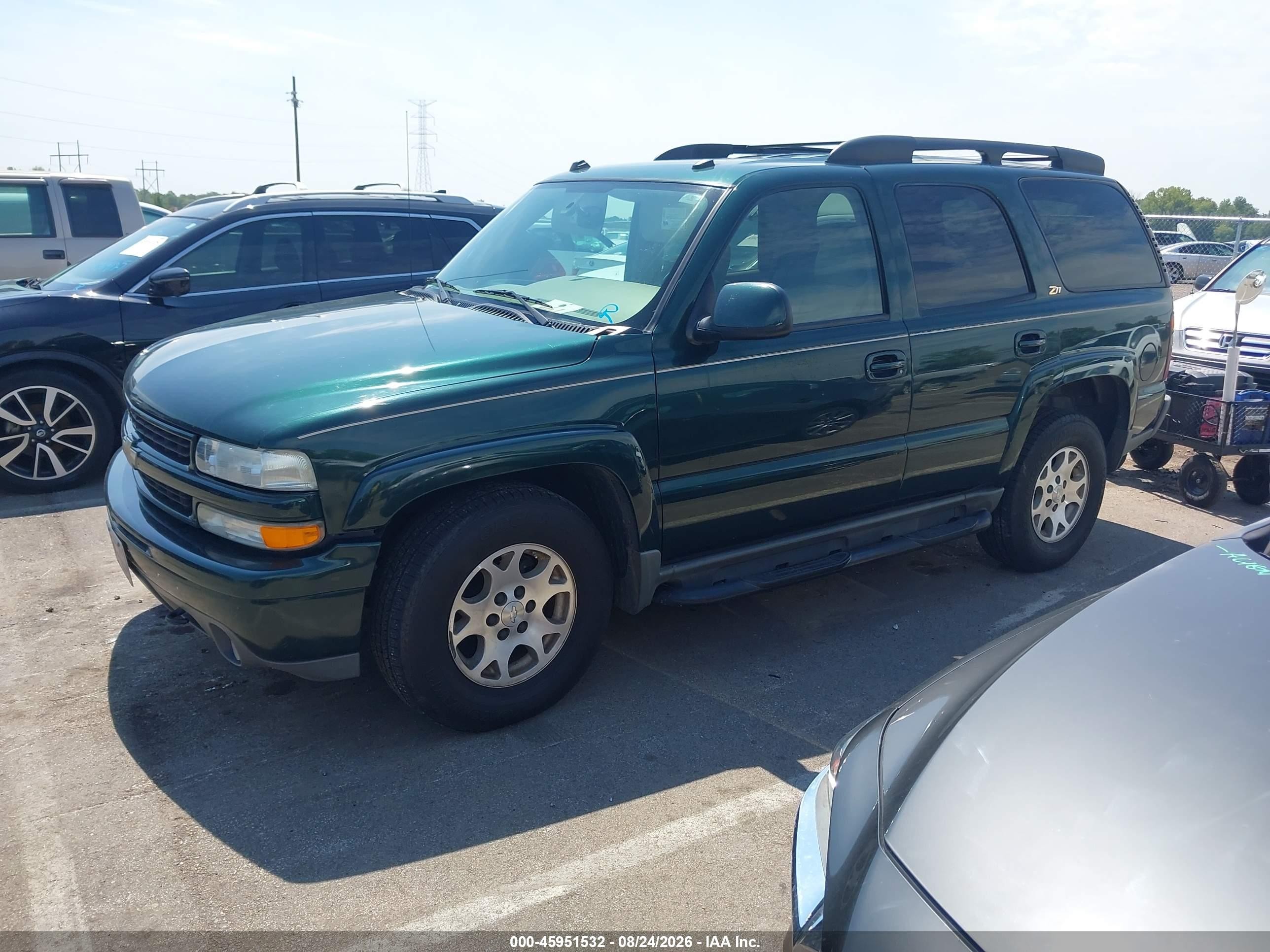 2004 Chevrolet Tahoe Z71 Green vin: 1GNEK13Z34R140259
