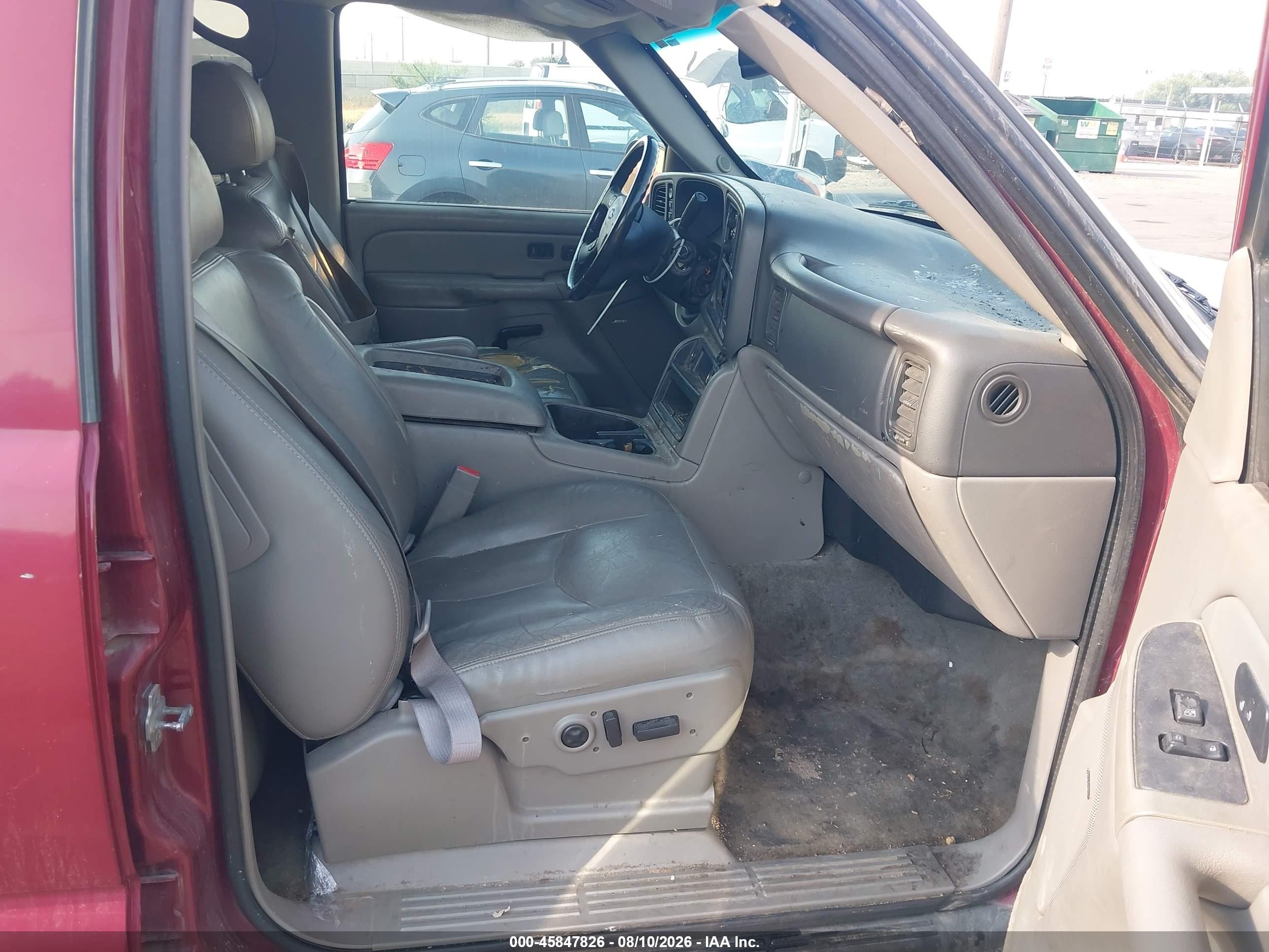 2004 Chevrolet Tahoe Z71 Burgundy vin: 1GNEK13Z34R278870