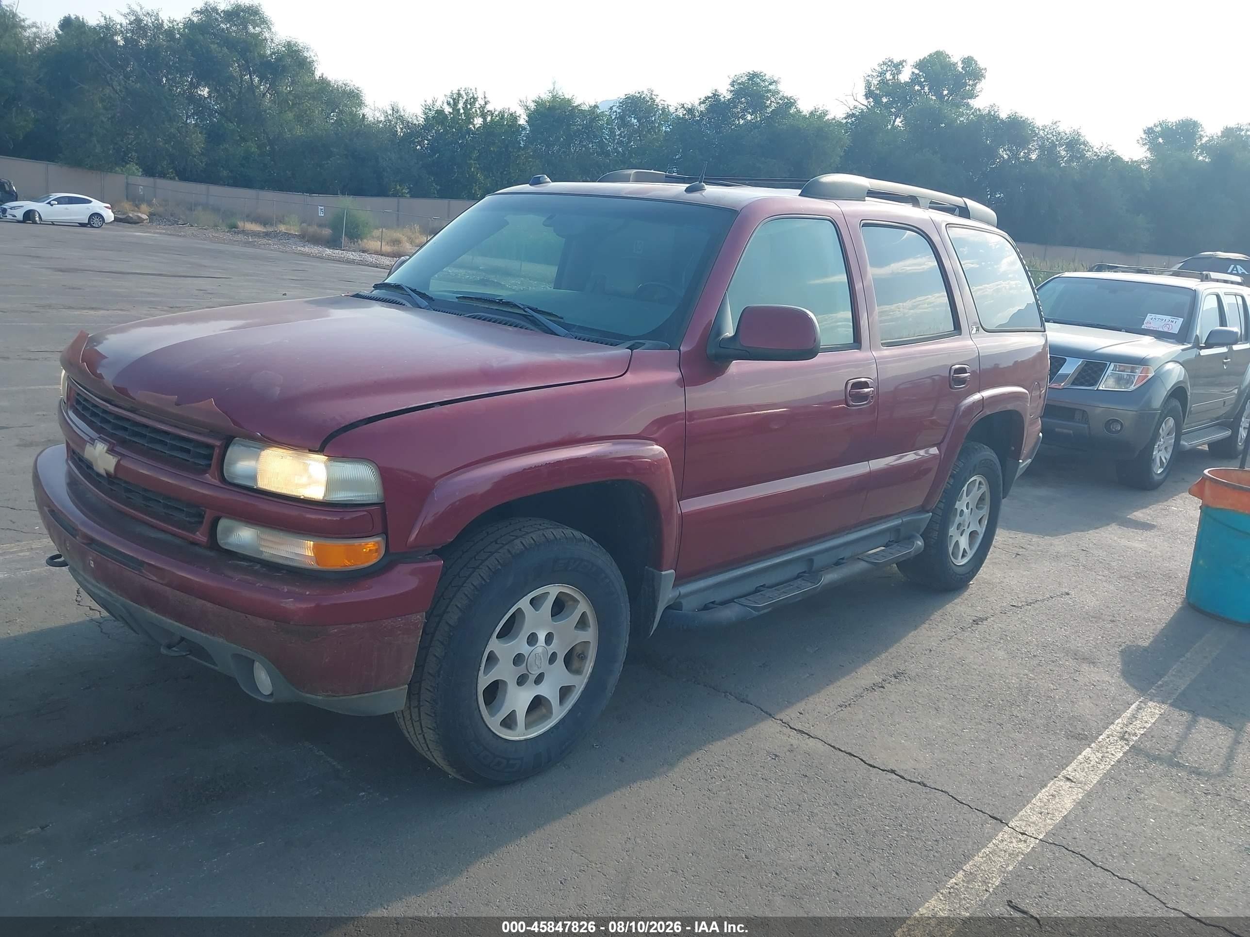 2004 Chevrolet Tahoe Z71 Burgundy vin: 1GNEK13Z34R278870