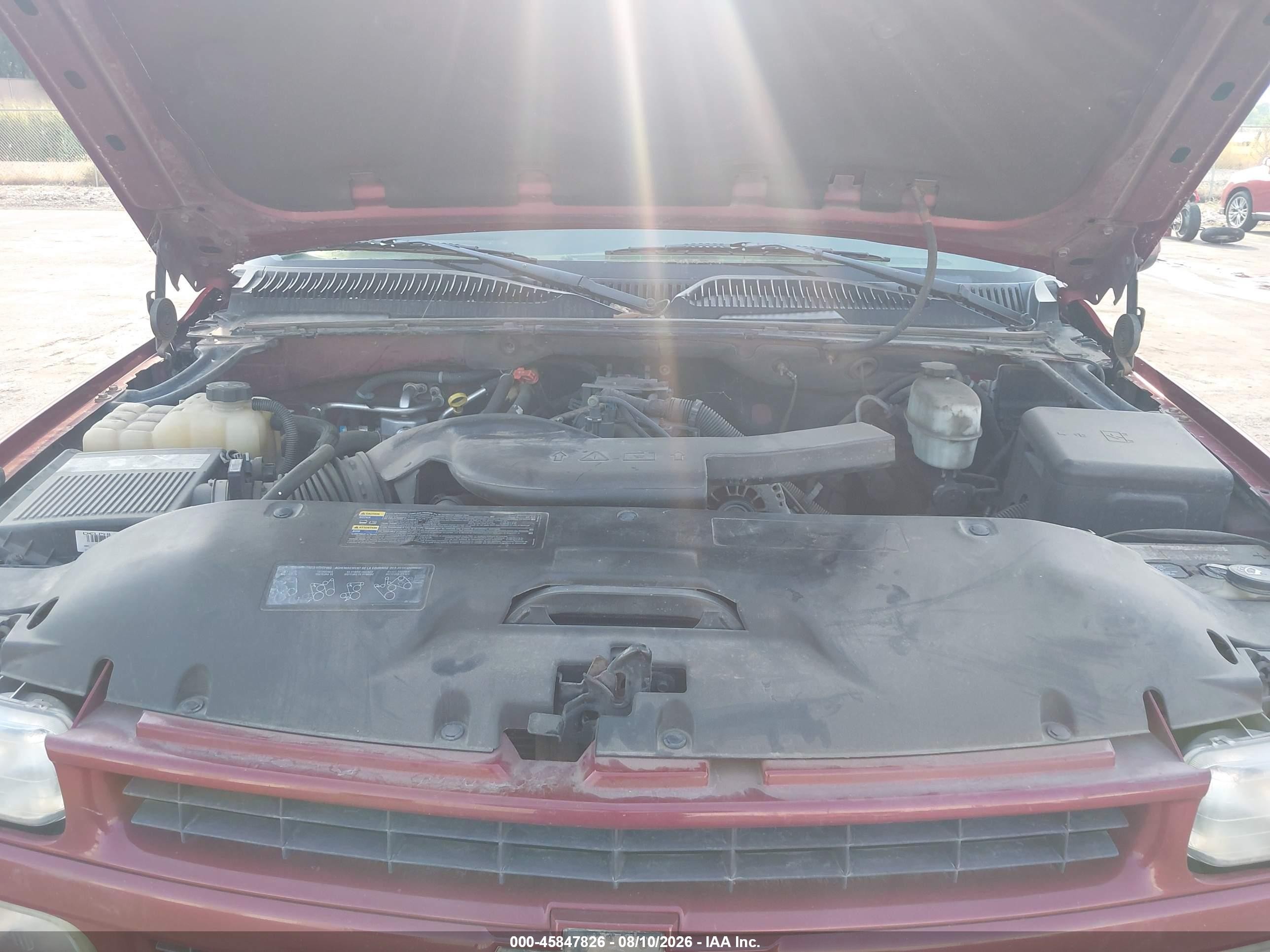 2004 Chevrolet Tahoe Z71 Burgundy vin: 1GNEK13Z34R278870