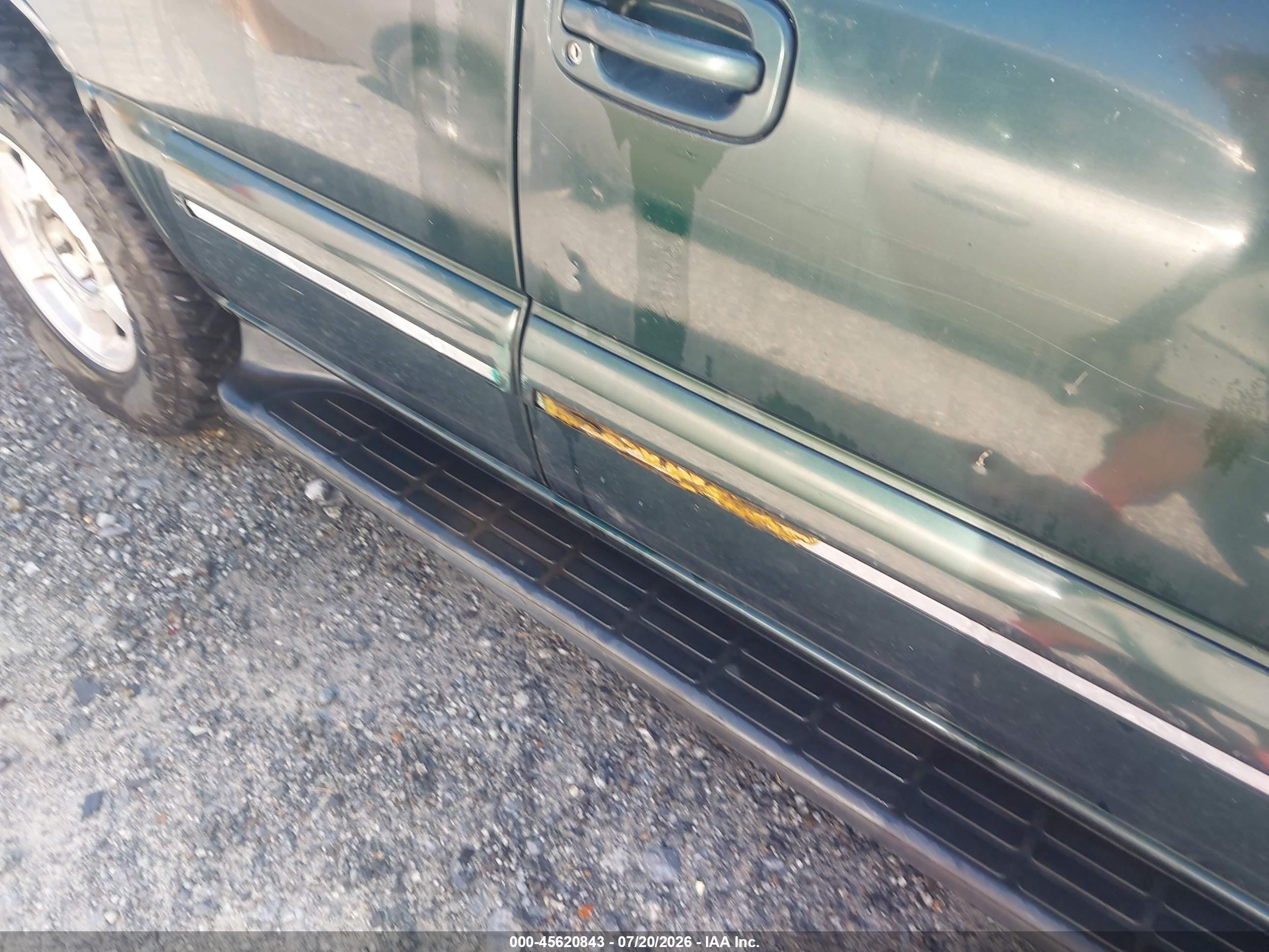 2002 Chevrolet Tahoe Lt Green vin: 1GNEK13Z42J277951